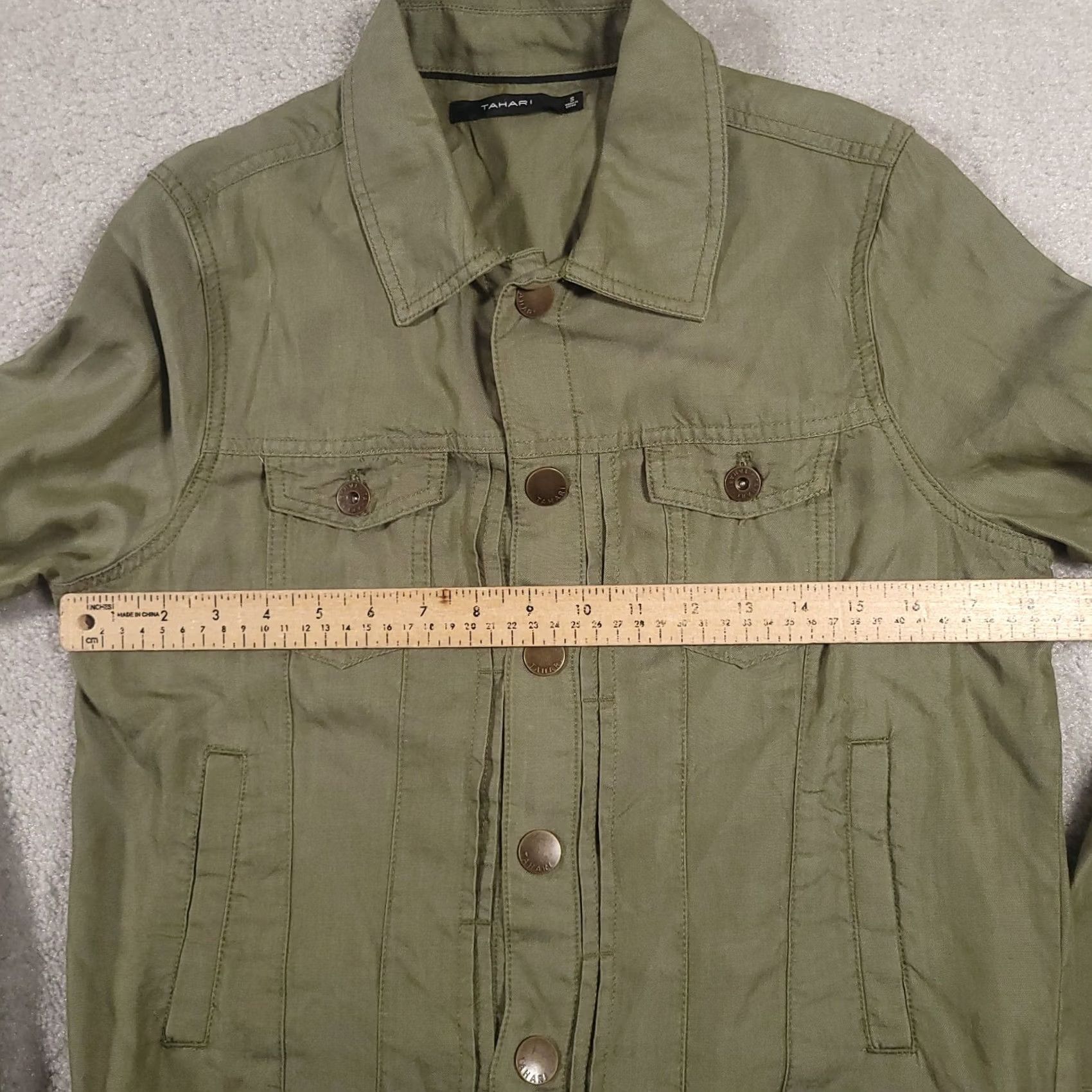 Vintage Tahari Tensel Pin Tuck Jacket Women’s Small Green Snap Closure Casual Travel Size S / US 4 / IT 40 - 5 Thumbnail