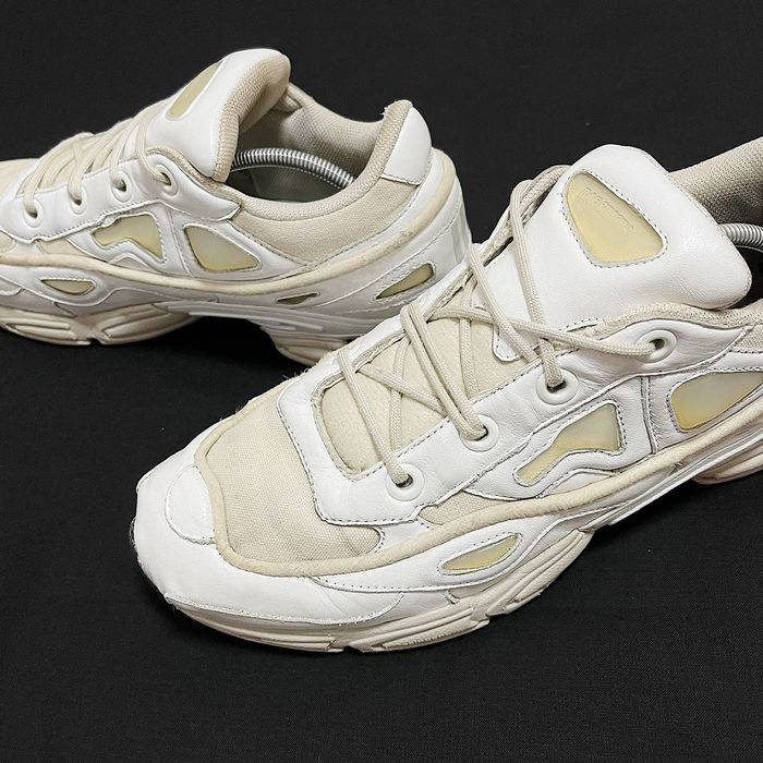 Raf simons shop ozweego 2 white