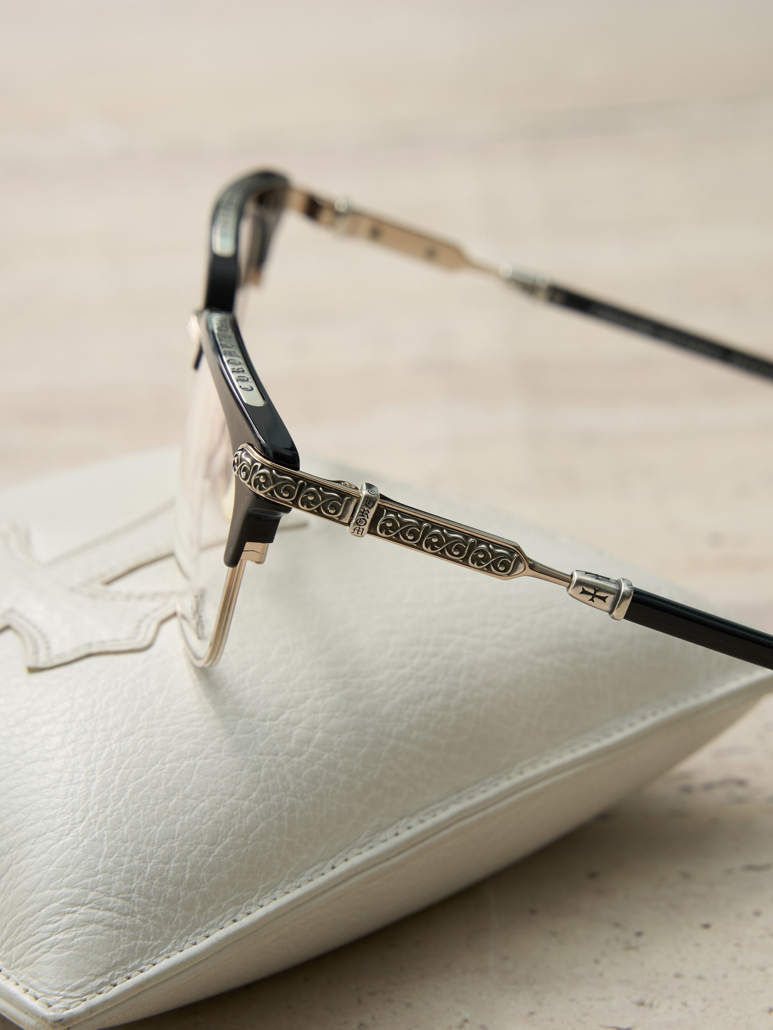 Chrome Hearts CHROME HEARTS VERTICAL SMILE II Black/Shiny Silver Size ONE SIZE - 8 Thumbnail