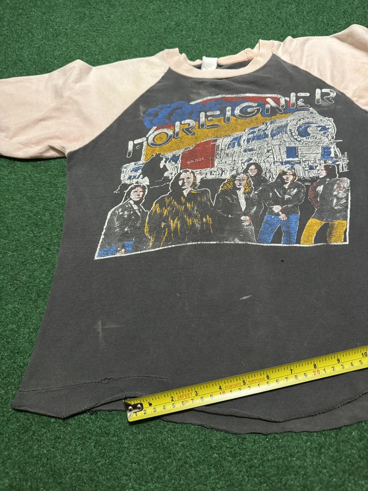 Band Tees Foreigner Vintage Raglan Concert 70s 80s 19x22 Band T Shirt Size US XS / EU 42 / 0 - 10 Thumbnail