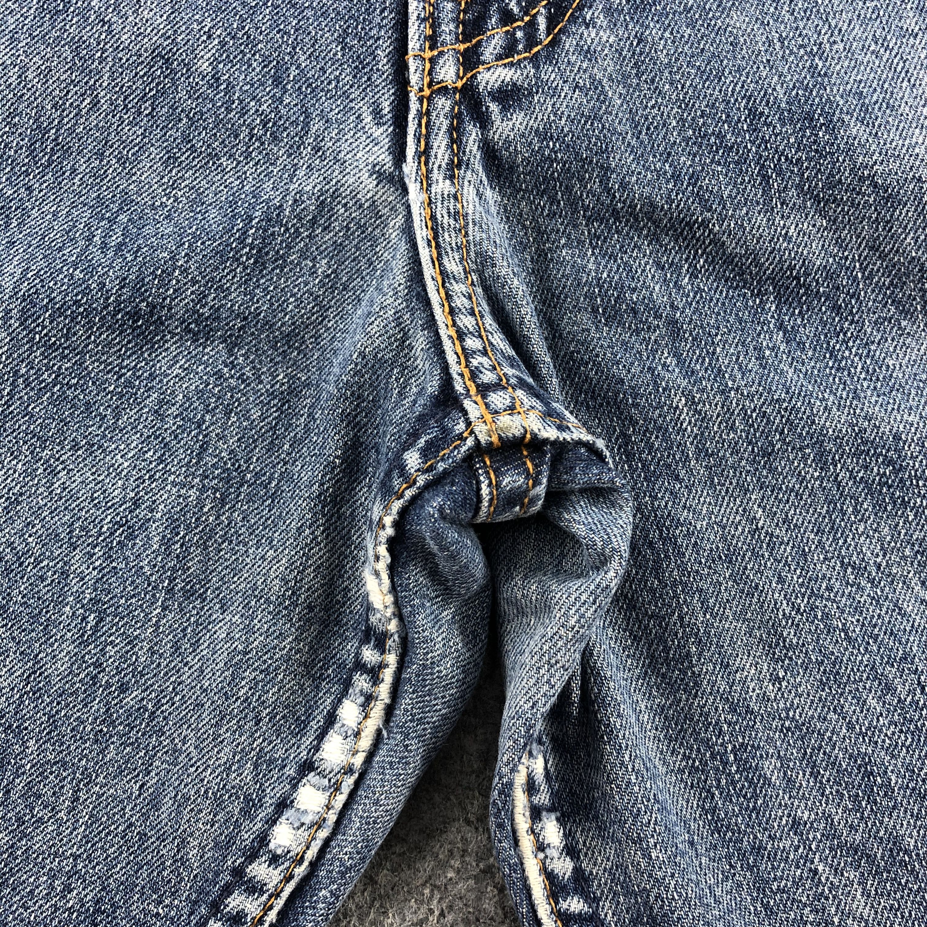 Levi's 90s Vintage Blue Wash Levis 519 Jeans-J1890 Size US 32 / EU 48 - 9 Thumbnail