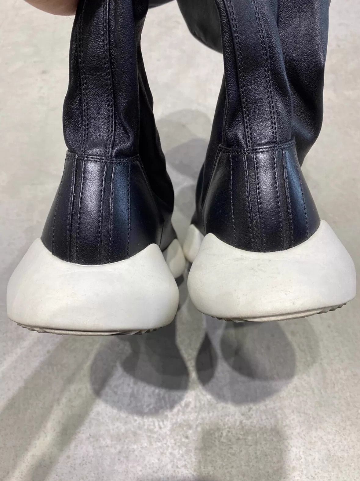 Rick Owens RO x Adidas Sheepskin Horseshoe Boot UK8 Like New Size US 8.5 / EU 41-42 - 3 Thumbnail