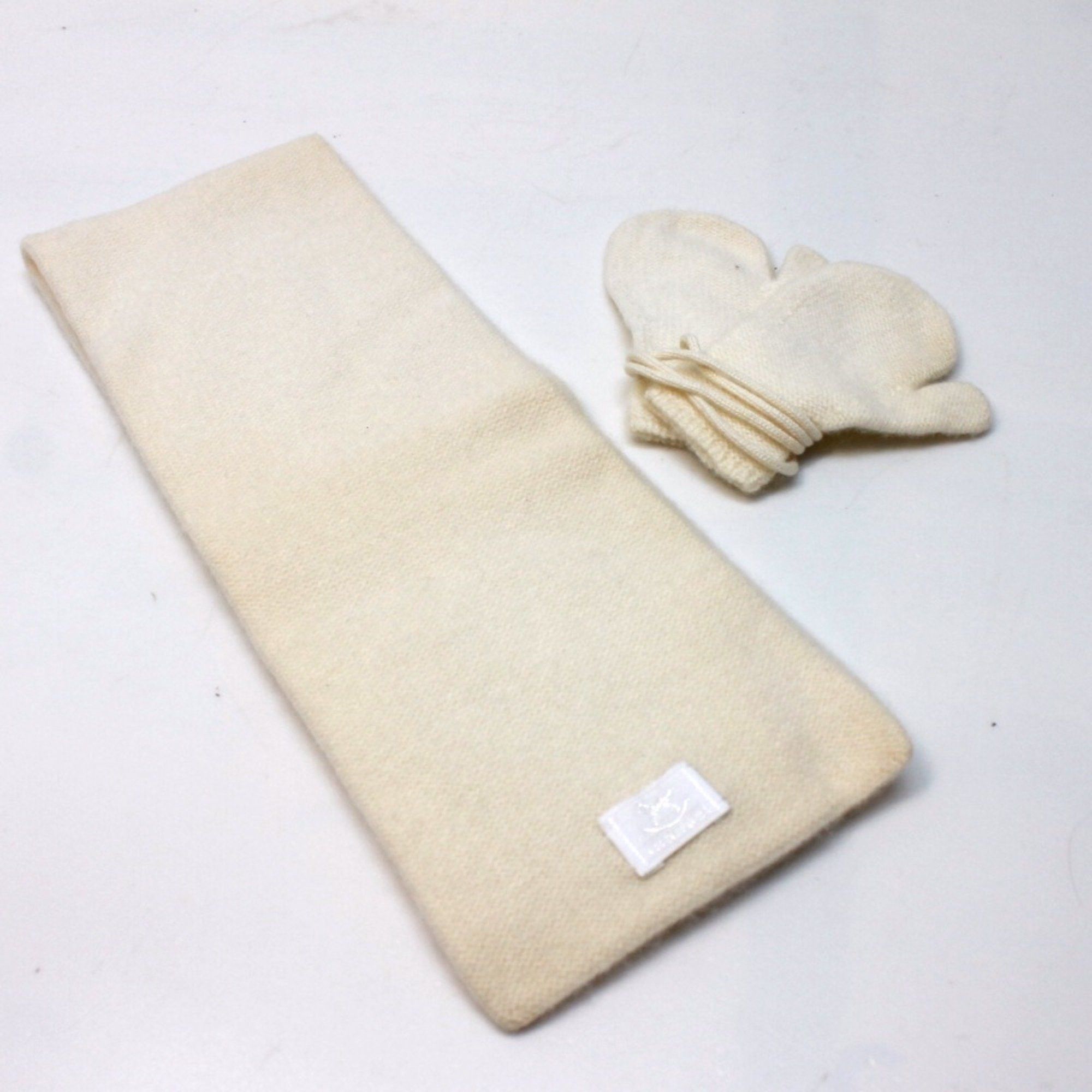 Hermes Hermes Baby mittens & muffler set Scarf White Size ONE SIZE - 1 Thumbnail