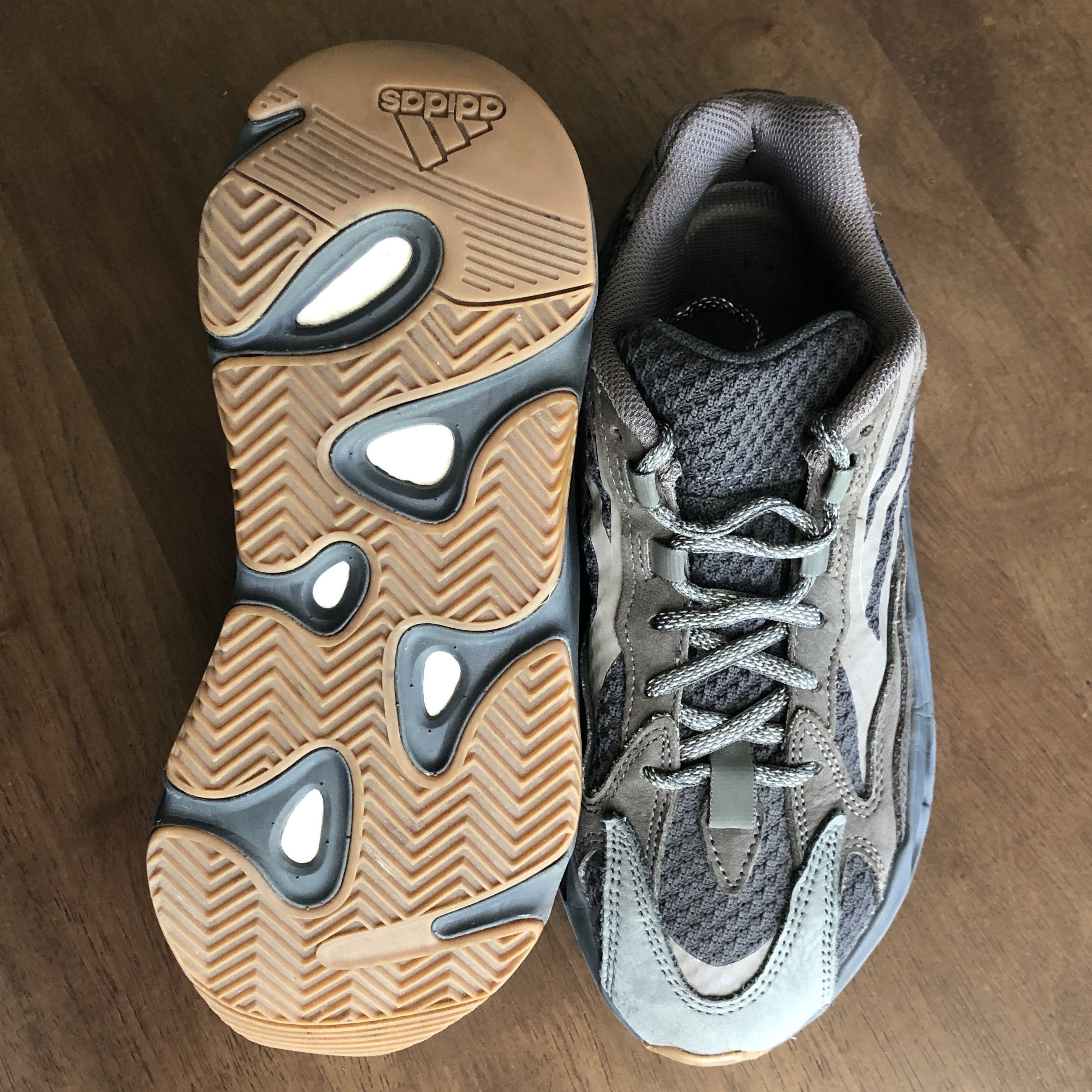 Yeezy Adidas Yeezy 700 V2 Geode, Received personally from Kanye Size US 7 / EU 40 - 7 Thumbnail