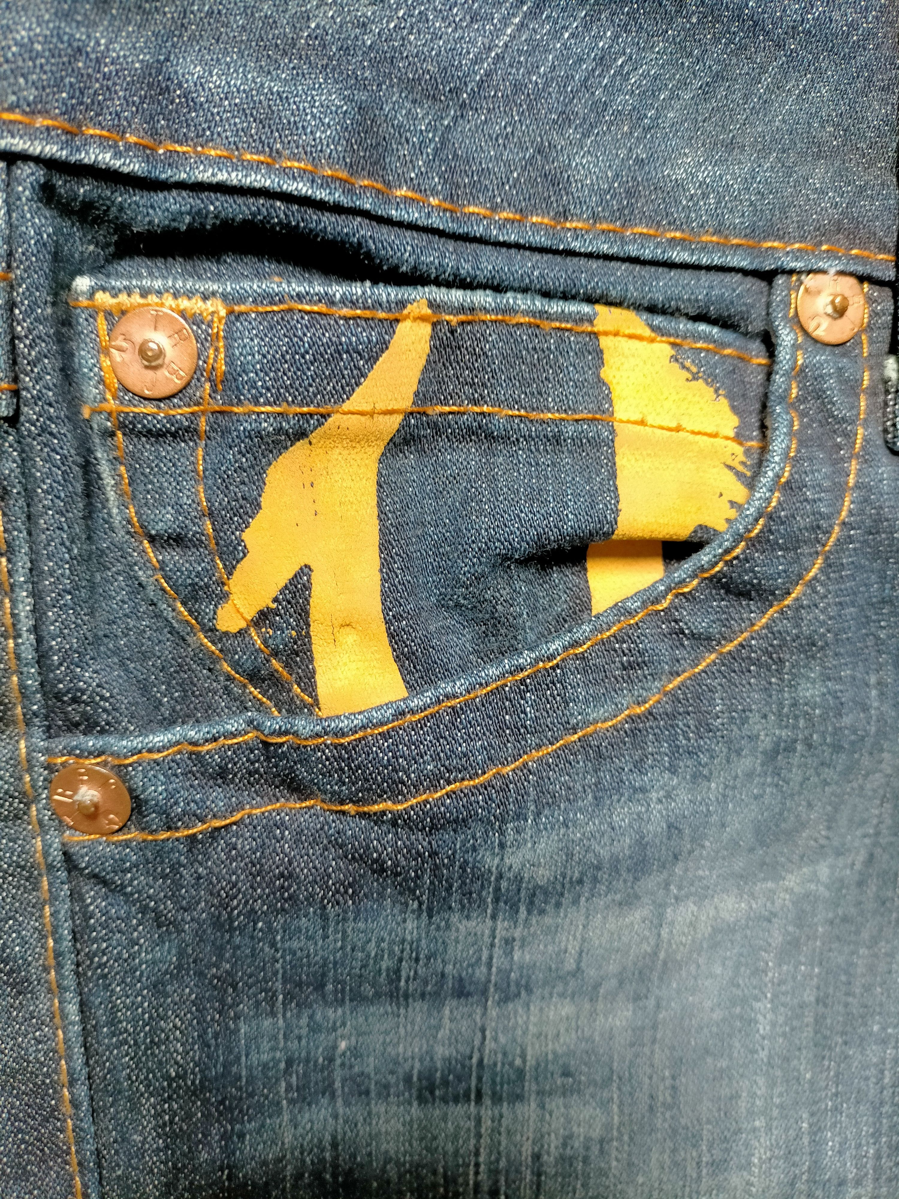 True Religion Flare Jeans True Religion Stretch Low Rise Boot cut Denim Size US 31 - 16 Thumbnail