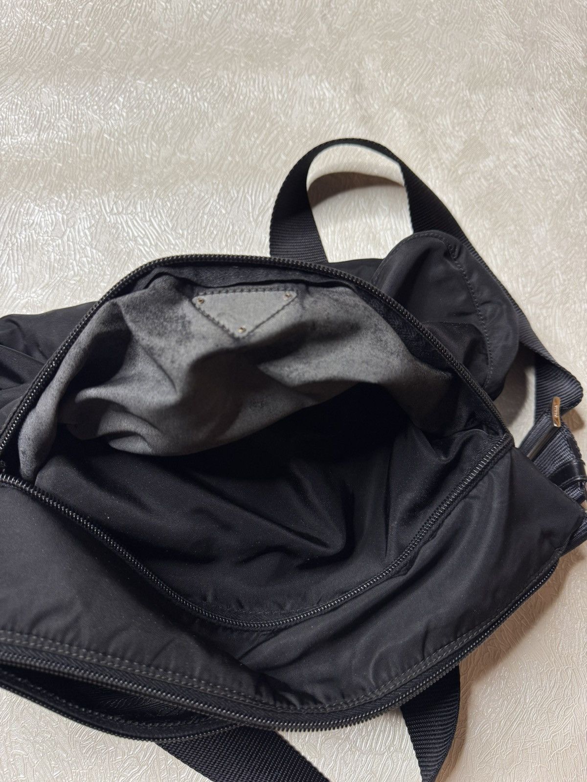 Prada × Vintage PRADA NYLON VINTAGE CROSSBODY BAG Size ONE SIZE - 7 Thumbnail