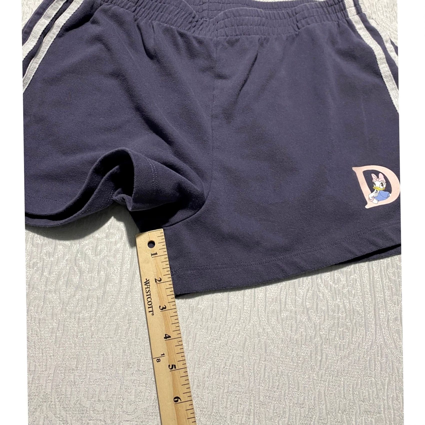 Disney Disney Daisy Duck Navy Blue Athletic Shorts XL Side Stripes Bow Hem Pockets Size 40" / US 18 - 5 Thumbnail