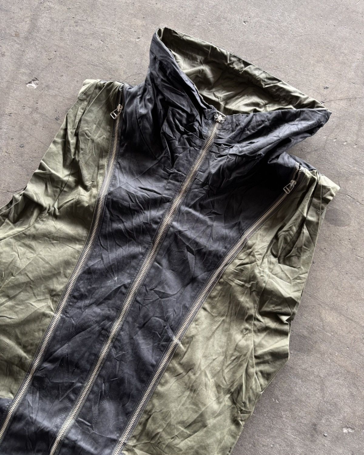 Japanese Brand Multizip Up Vest Size US M / EU 48-50 / 2 - 2 Thumbnail