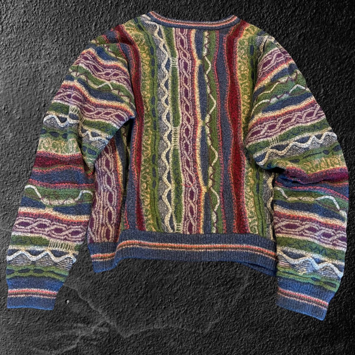 Coogi × Tundra × Vintage vintage 90s coogi style 3d woven knit sweater L Size US L / EU 52-54 / 3 - 2 Thumbnail