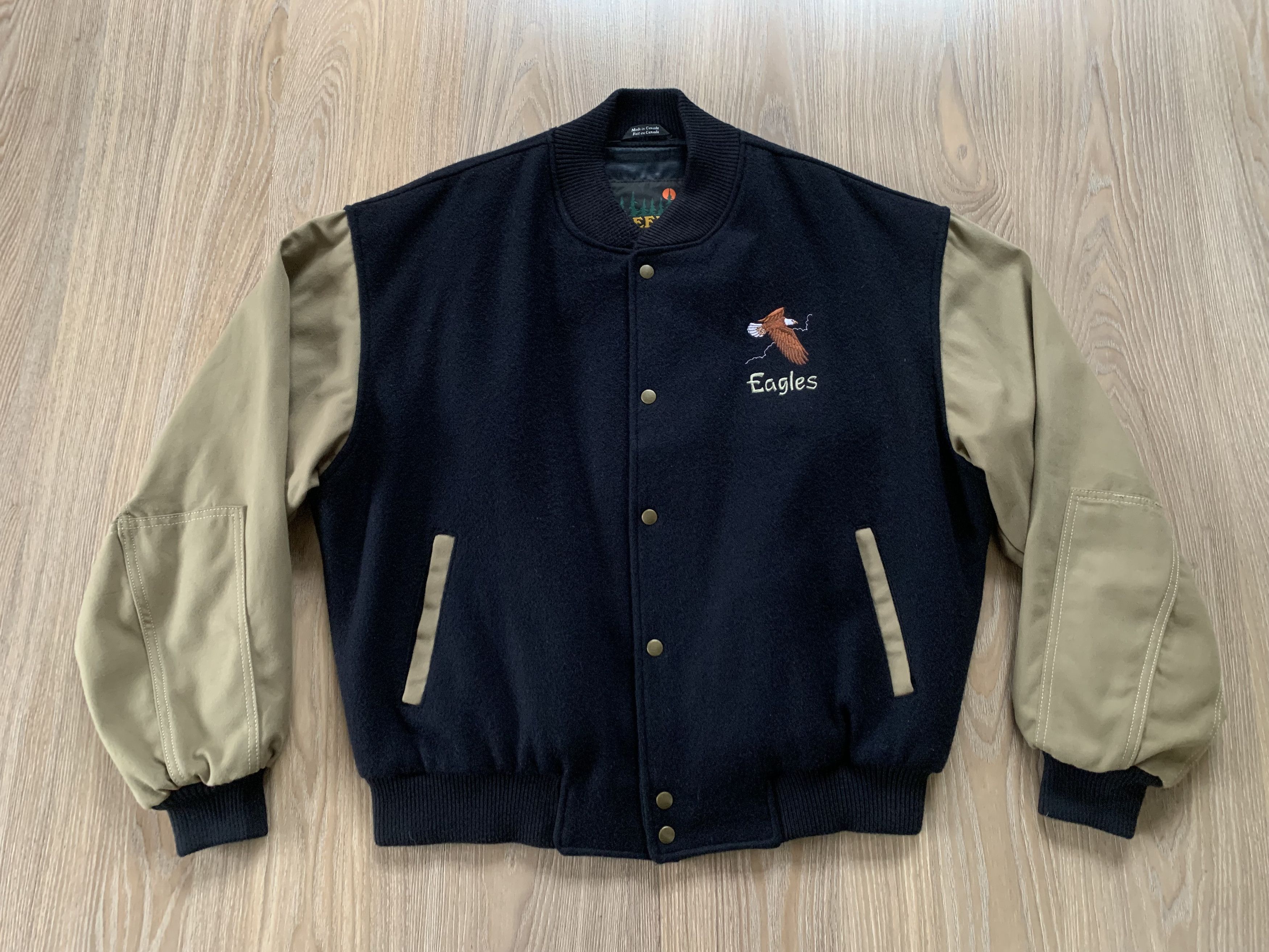 Other Vintage Treeline Wool Eagles Embroidered Jacket Size US L / EU 52-54 / 3 - 2 Thumbnail