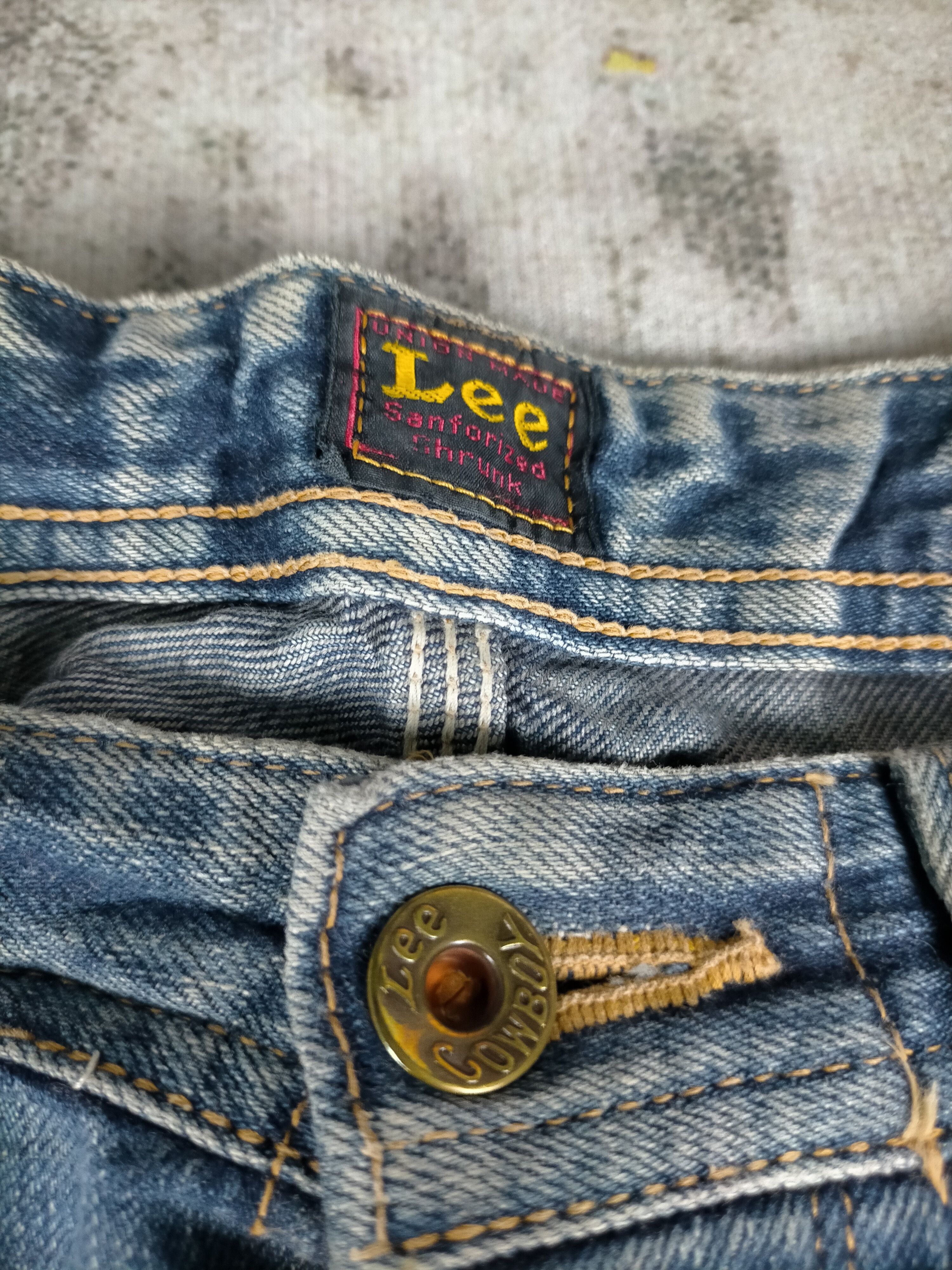 Lee 🔥 Vintage Lee Cowboy Selvedge Distressed Washed Jeans Size US 33 - 7 Thumbnail