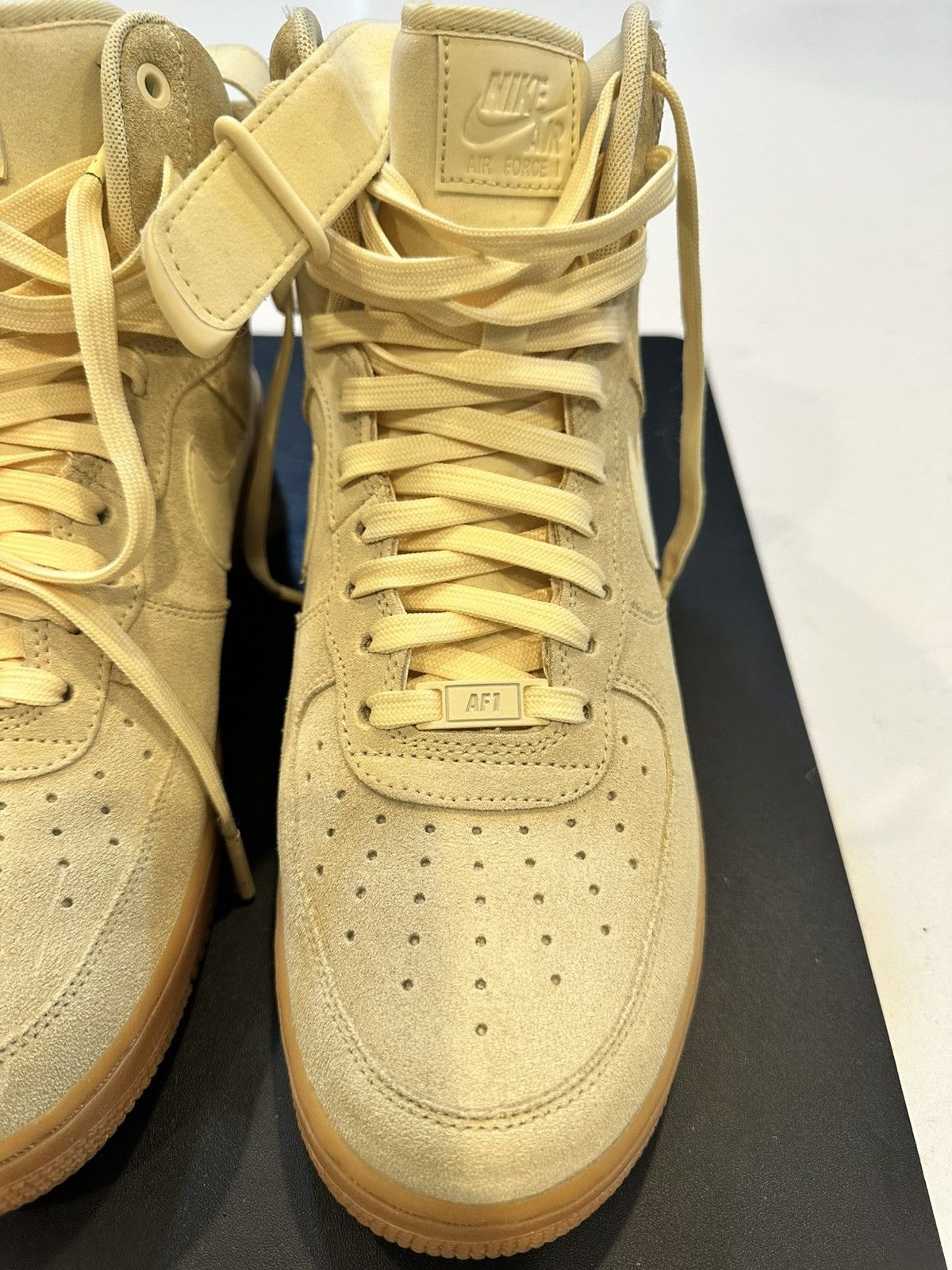 Nike Nike Air Force 1 High '07 LV8 Suede Size US 10 / EU 43 - 5 Thumbnail