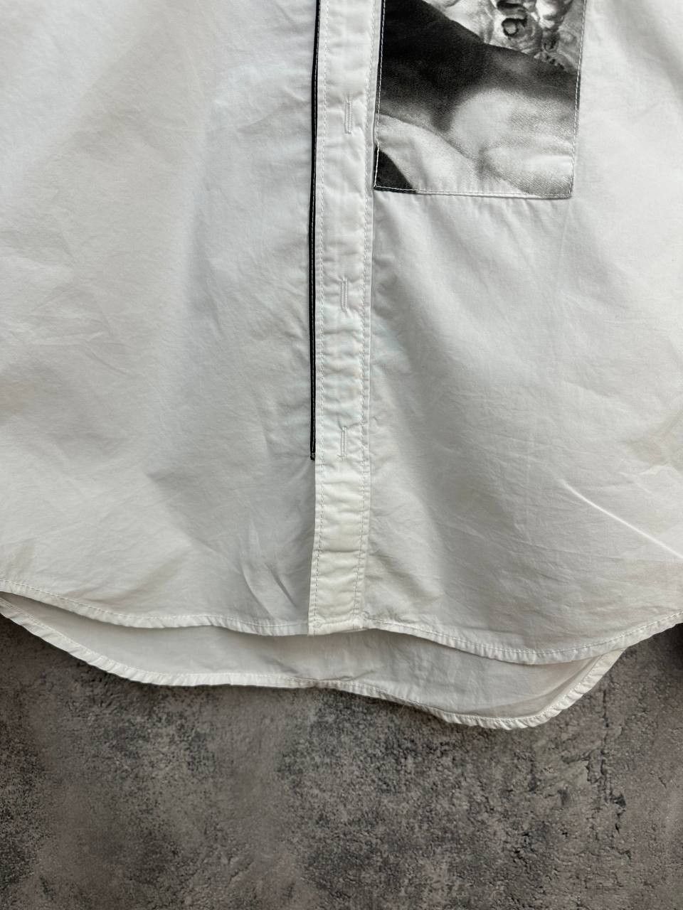 5cm 5cm Five cm Shirt Japanese Neoclassical Statue Newspaper Zip Size US M / EU 48-50 / 2 - 7 Thumbnail