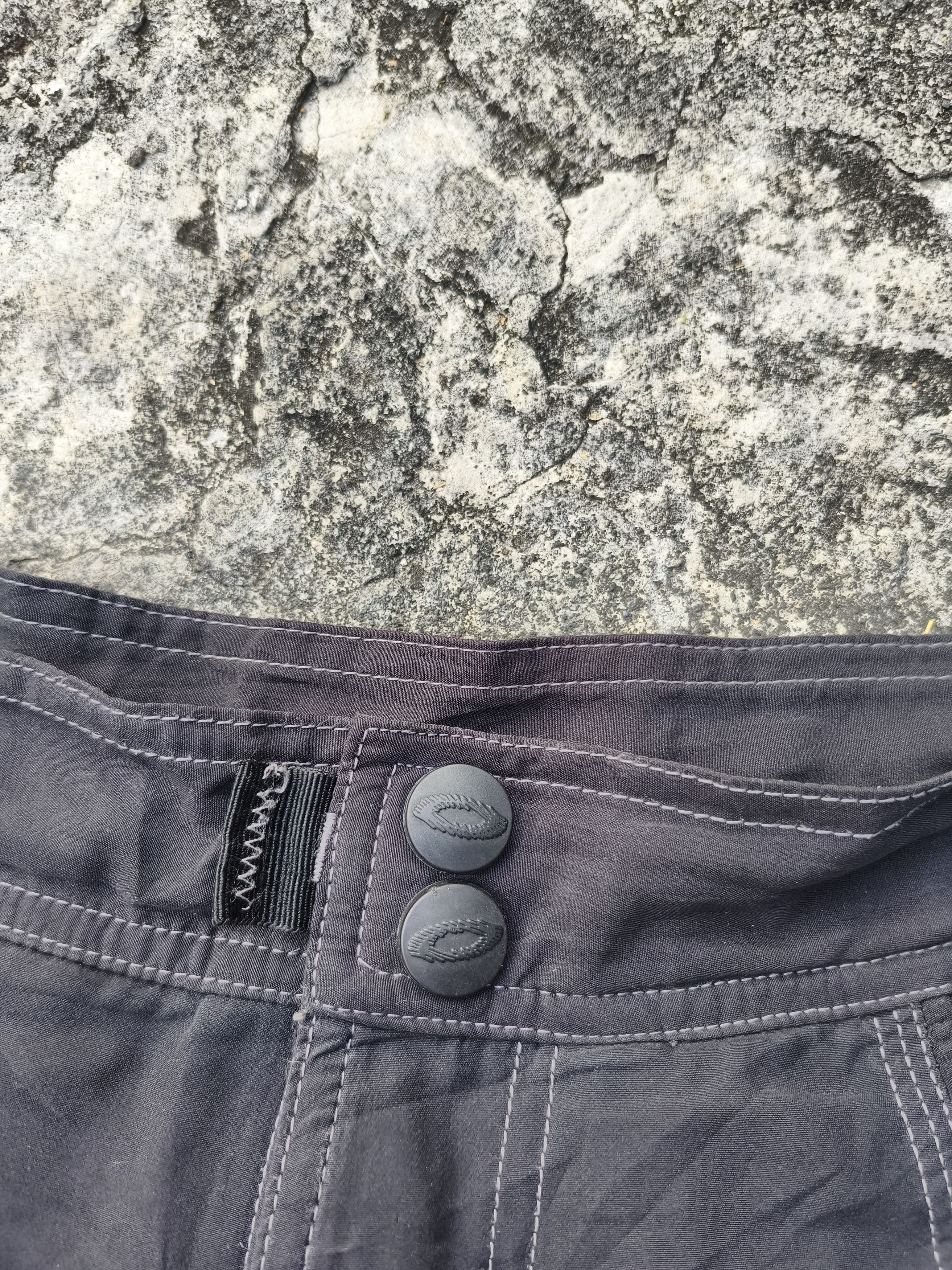 Oakley Oakley Software Shorts Size US 36 / EU 52 - 3 Thumbnail