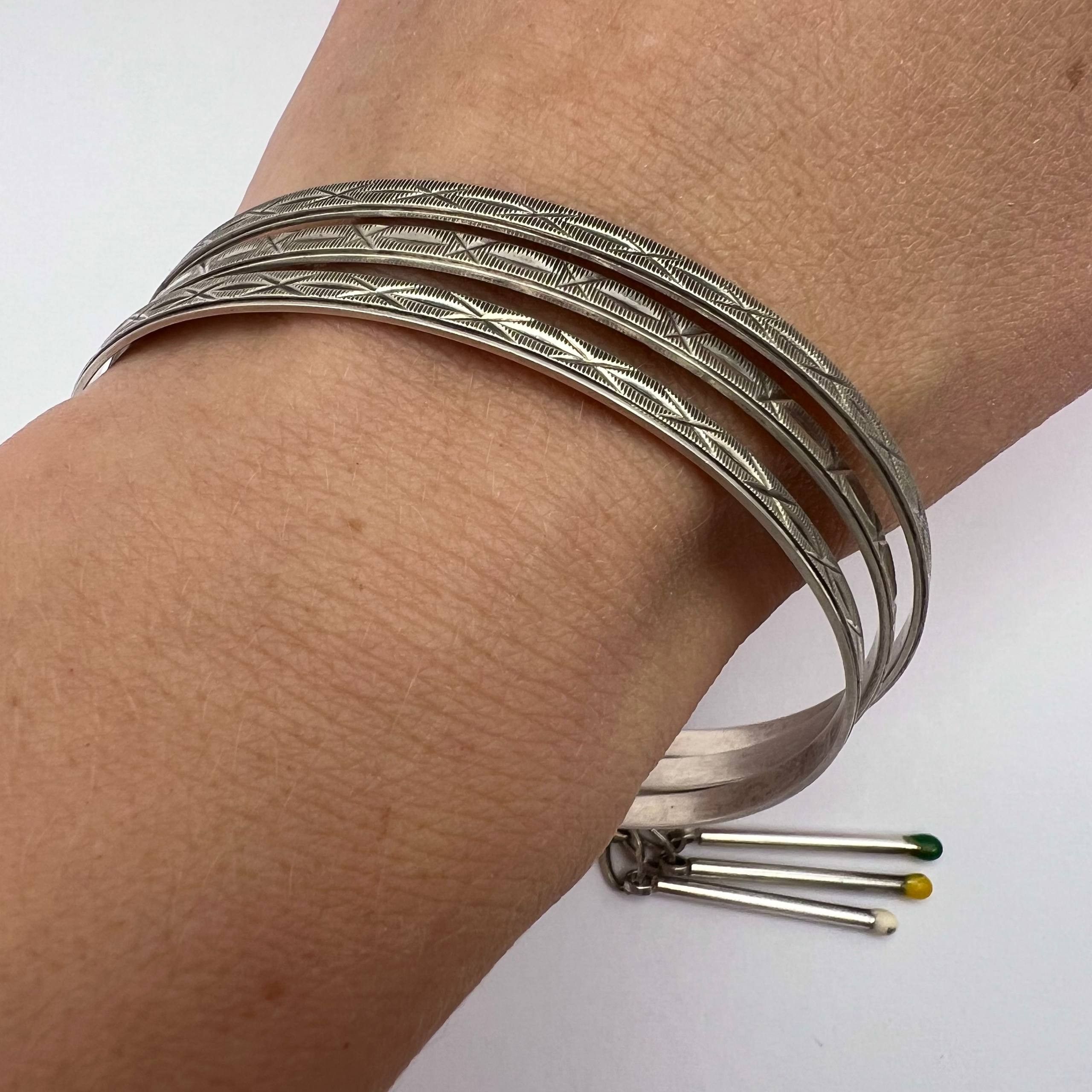 Vintage Vintage 800 Silver Triple Band Bracelet Circle Matchstick Size ONE SIZE - 10 Thumbnail