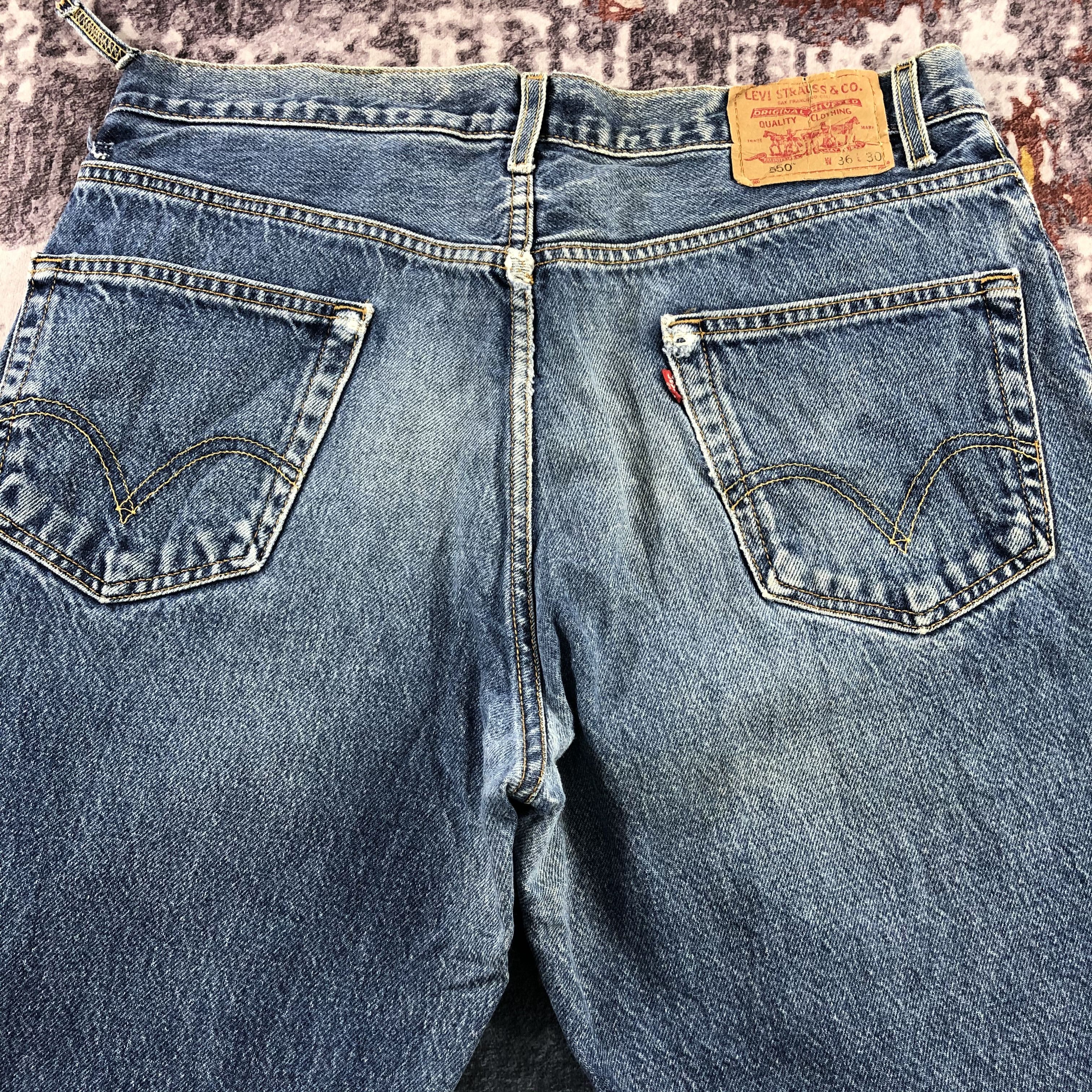 Levi's × Vintage Vintage Blue Wash Levis 550 Jeans-JM2977 Size US 35 - 5 Thumbnail