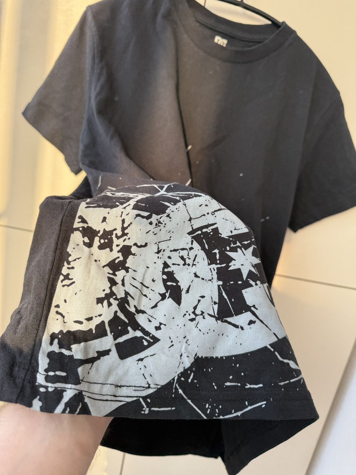 DC Y2K DC Tshirt Size US M / EU 48-50 / 2 - 3 Thumbnail
