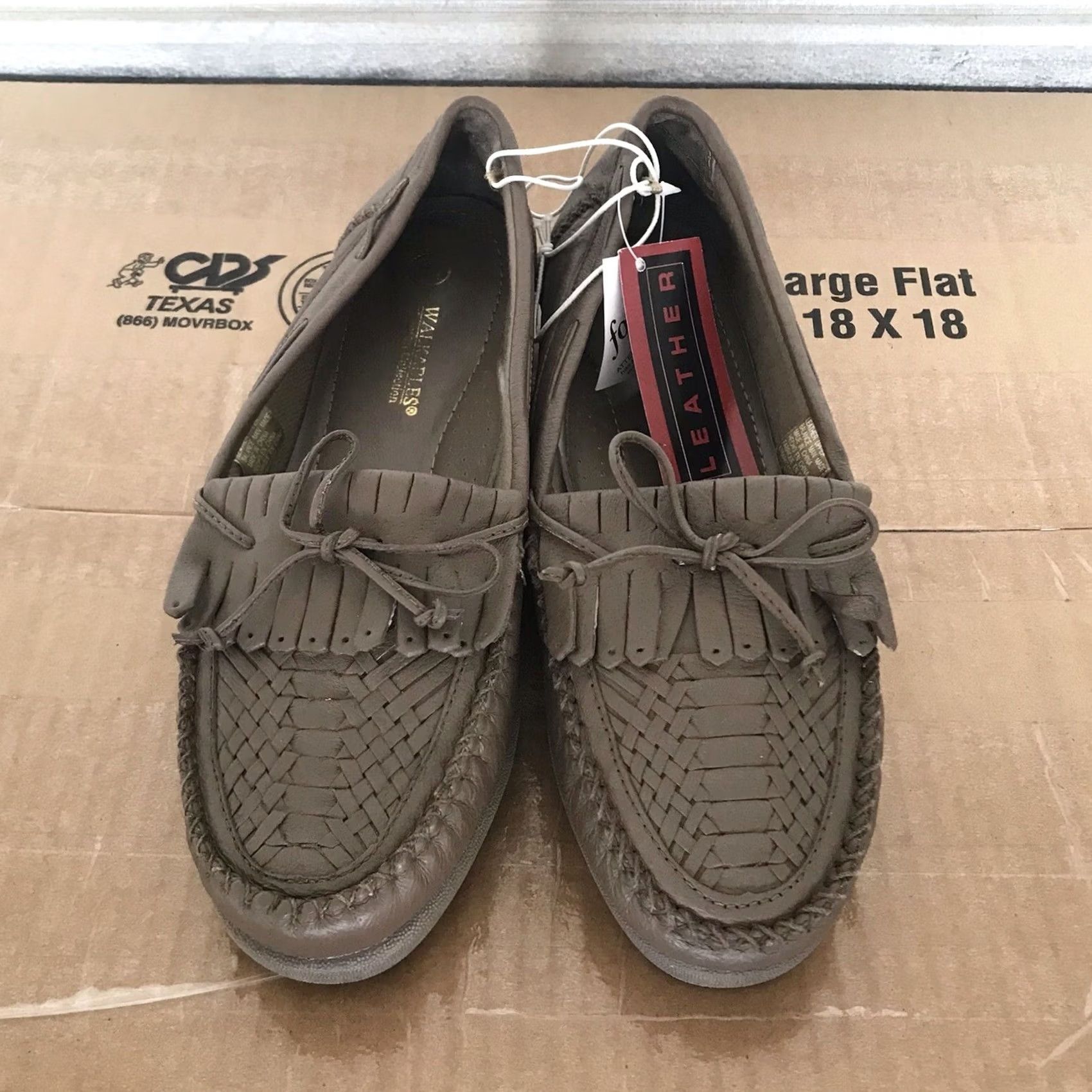 Vintage Walkables Women Taupe Woven Leather Tassel Slip-On Comfort Moccasins Loafers 10W Size US 10 / IT 40 - 3 Thumbnail