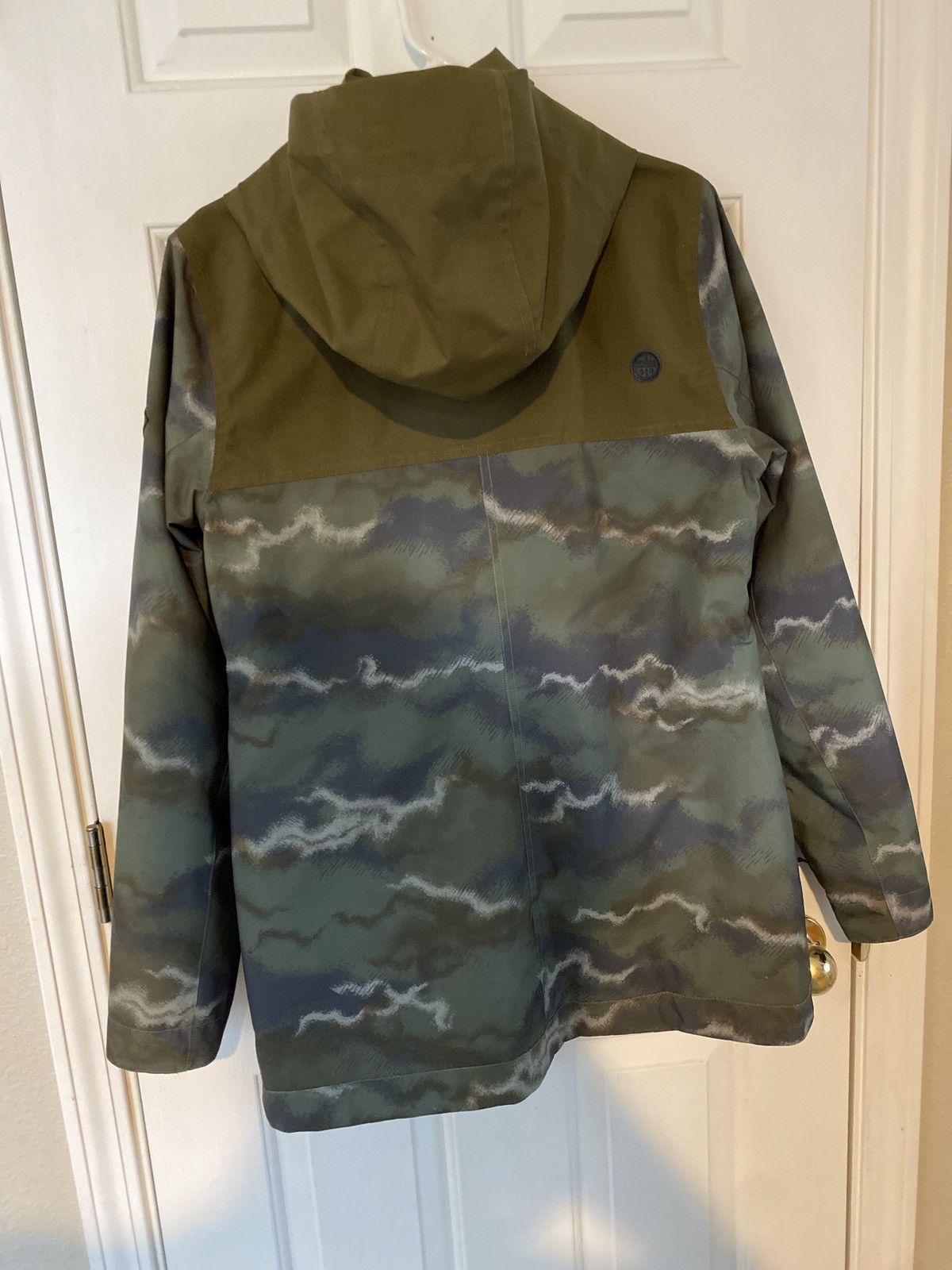 Dakine Women’s Burton GORE-TEX Eyris Jacket Size M / US 6-8 / IT 42-44 - 2 Thumbnail