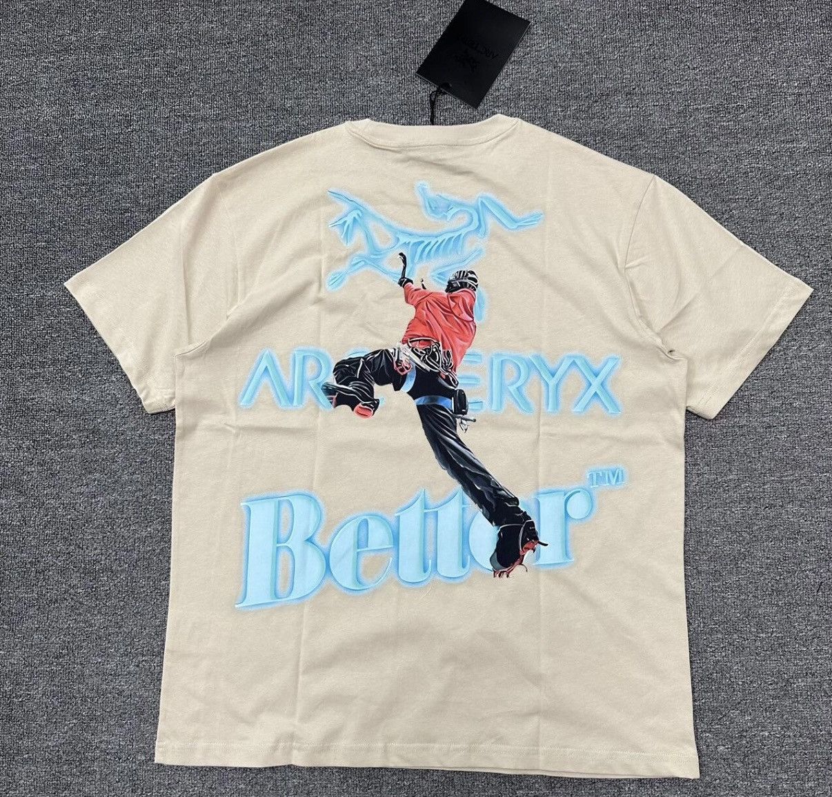 Arc'teryx ARC'TERYX x Better Co-branded Short Sleeve Size US S / EU 44-46 / 1 - 1 Thumbnail