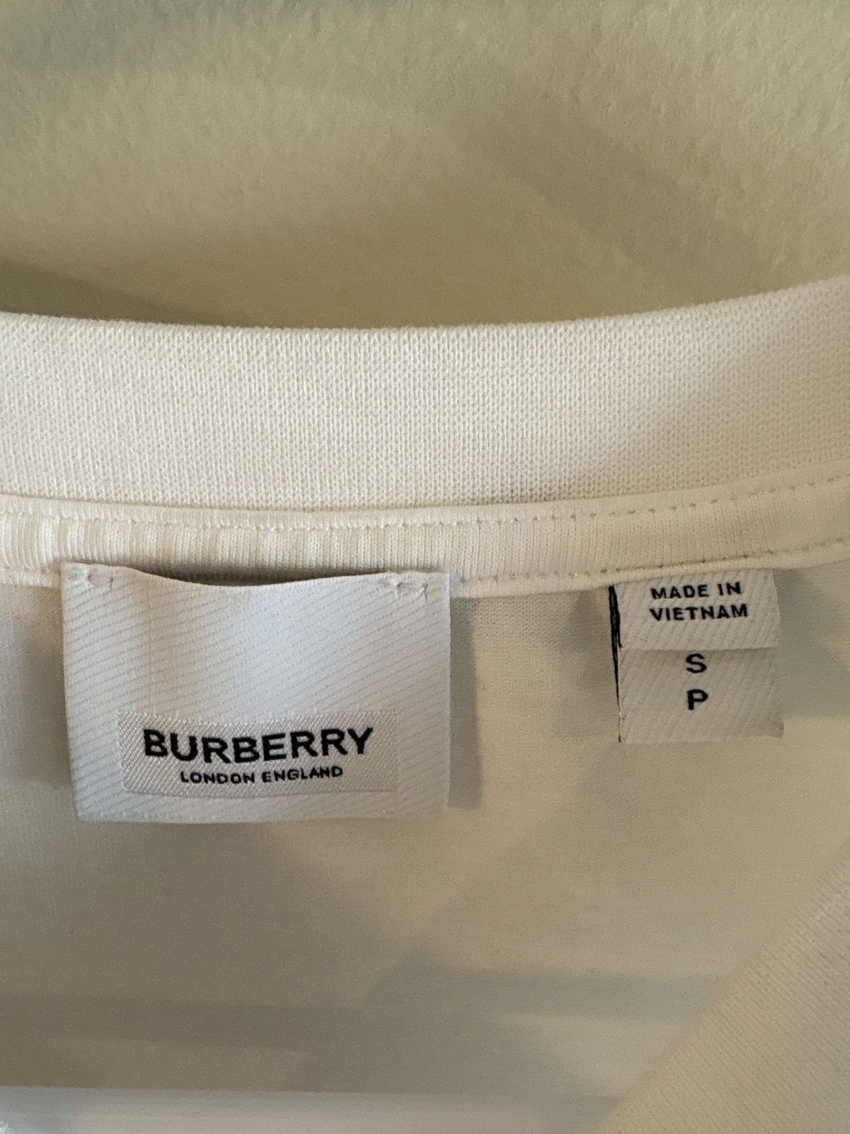 Burberry BURBERRY LONDON LETCHFORD LOGO PRINT T-SHIRT WHITE Size US S / EU 44-46 / 1 - 2 Thumbnail