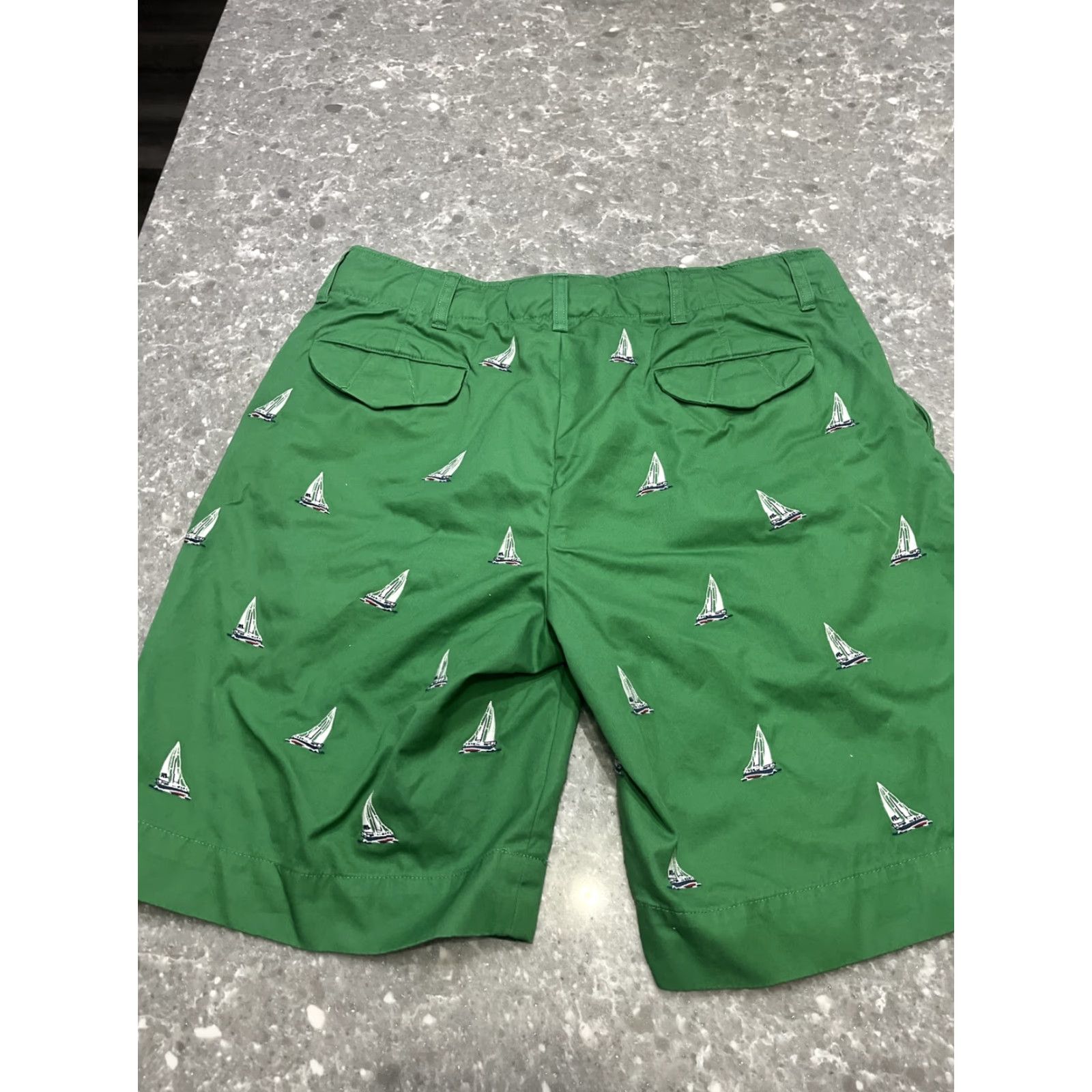 Polo Ralph Lauren Polo Ralph Lauren Shorts Bermuda Mens 35 Green Embroidered Sailboats Preppy Y2K Bermuda Shorts Mens Green Embroidered Sailboats Size US S / EU 44-46 / 1 - 7 Thumbnail