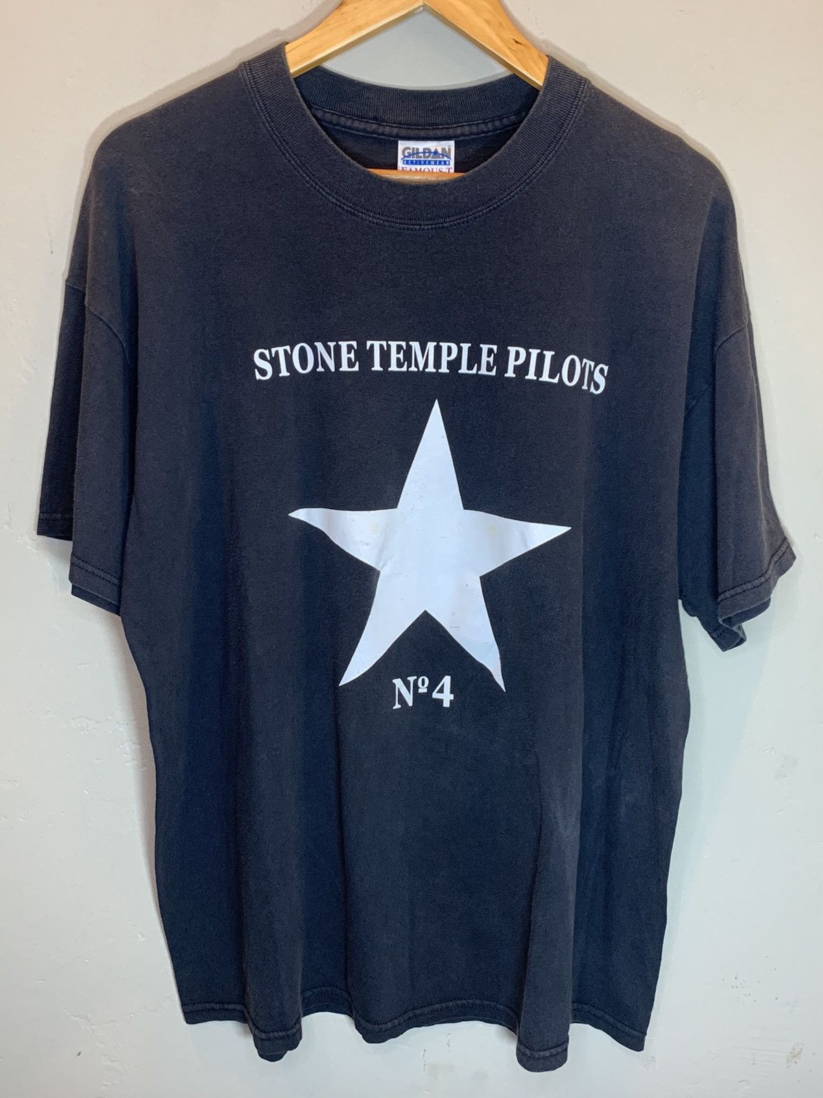 Band Tees *RARE* Vintage Stone Temple Pilots North American Tour Shirt Size US XL / EU 56 / 4 - 1 Thumbnail