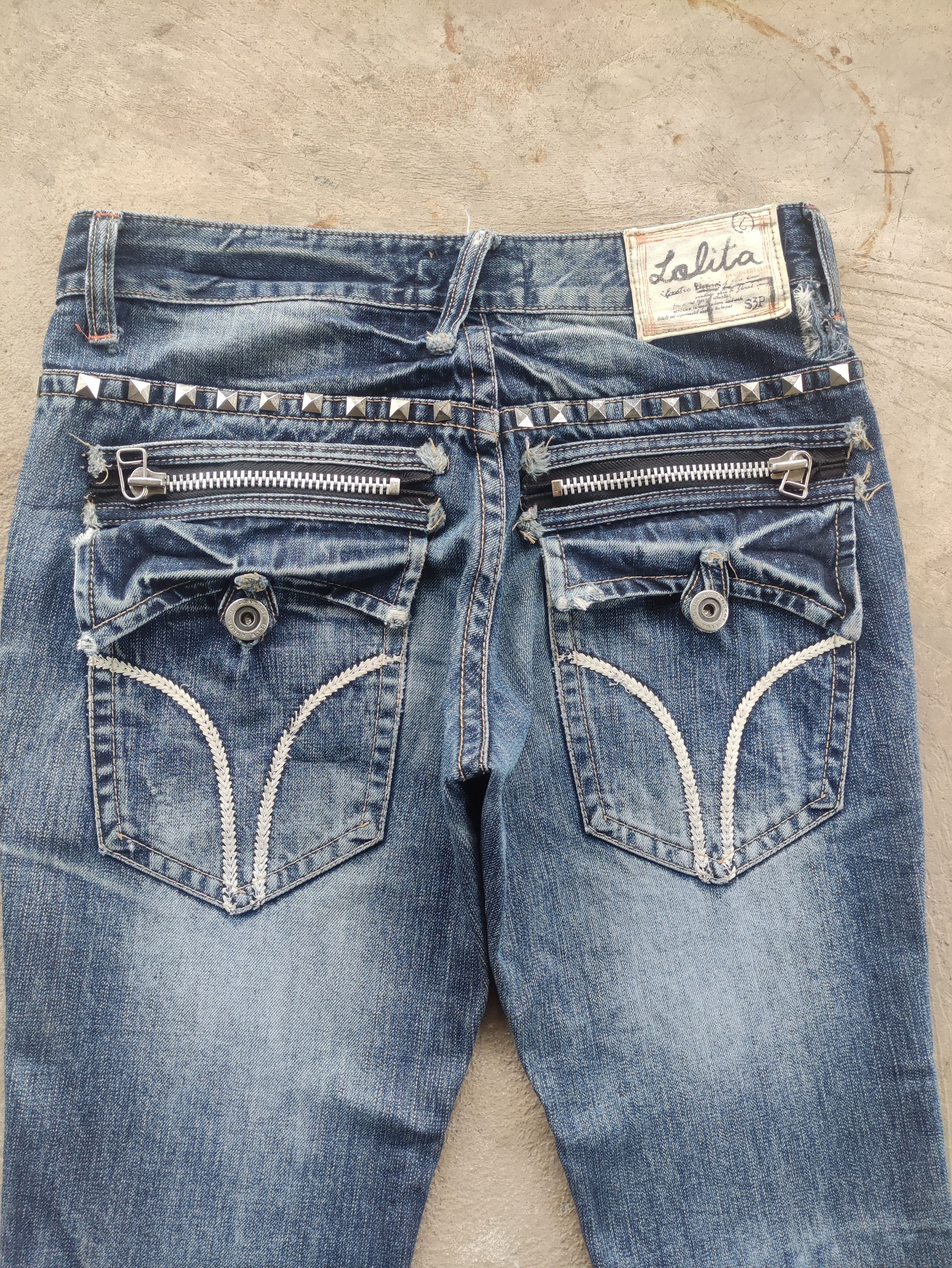 Japanese Brand Vintage Lolita Beast Flare Denim Distressed Faded Denim Size 32" / US 10 / IT 46 - 9 Thumbnail
