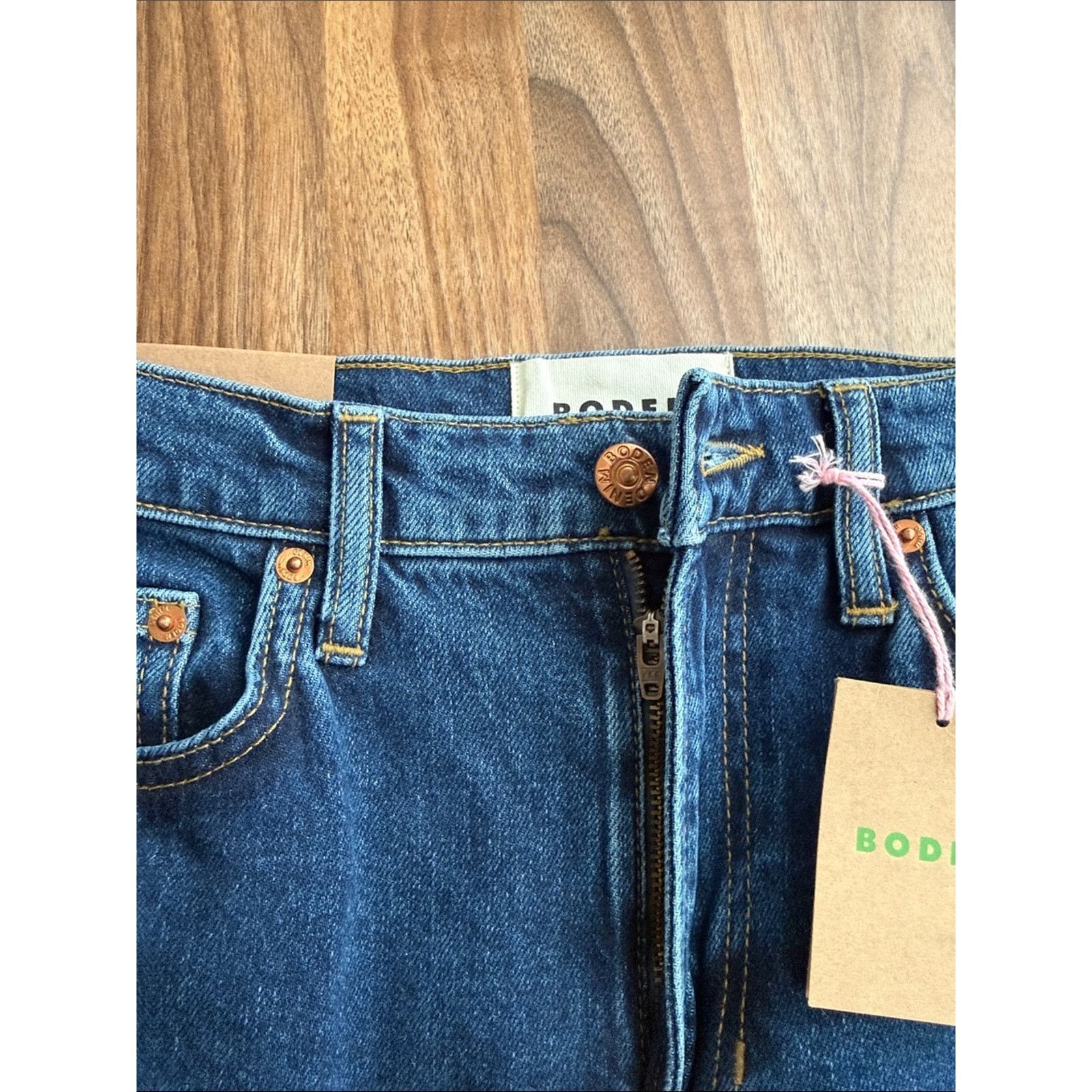 Boden Boden High Rise Wide Straight Leg Dark Wash Jeans Size 28" / US 6 / IT 42 - 4 Thumbnail