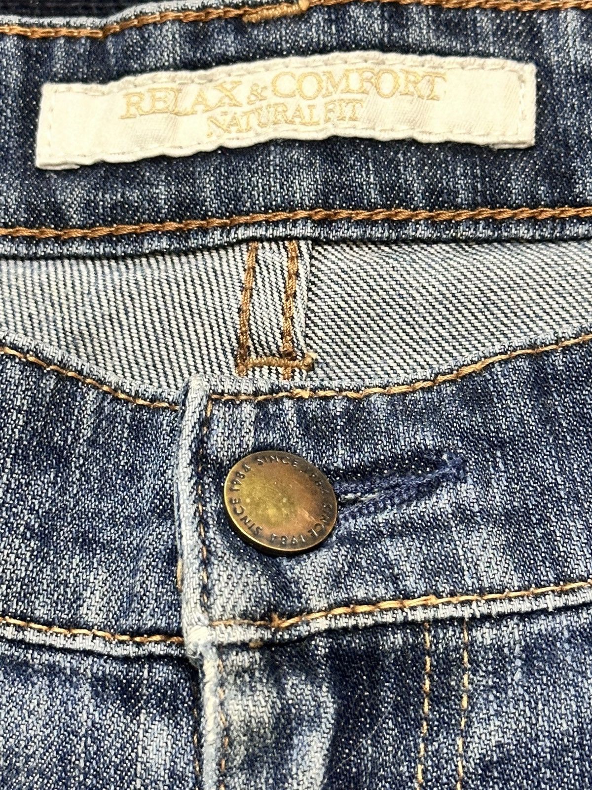Japanese Brand Vintage Uniqlo Distressed Jeans With Baggy Loose Style Faded Size US 35 - 7 Thumbnail