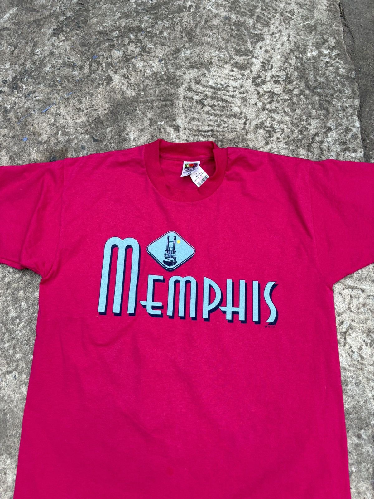 Vintage Deadstock Vintage Memphis Tennessee Pink Tee Size US L / EU 52-54 / 3 - 2 Thumbnail