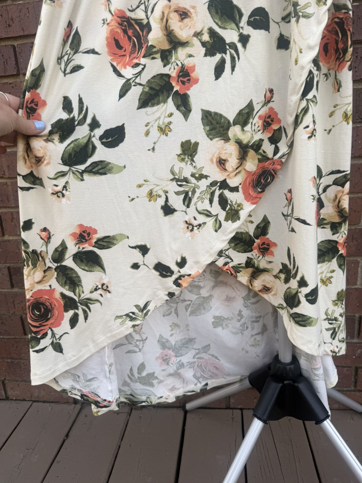 Other J For Justify Floral Rose Multicolor Dress Hi-Low Dress Size S / US 4 / IT 40 - 5 Thumbnail