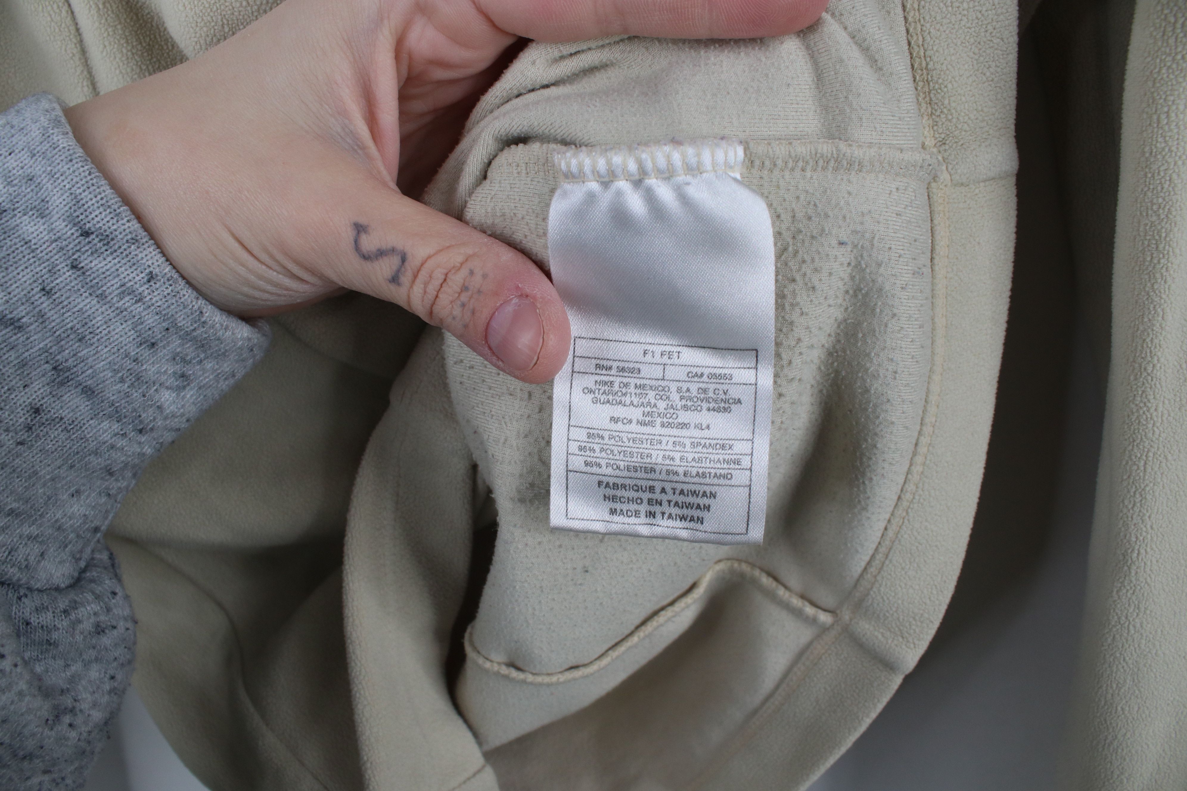 Nike × Vintage Vintage Y2K Nike Scott Mini Swoosh Monochrome Fleece Sweater Size M / US 6-8 / IT 42-44 - 11 Thumbnail