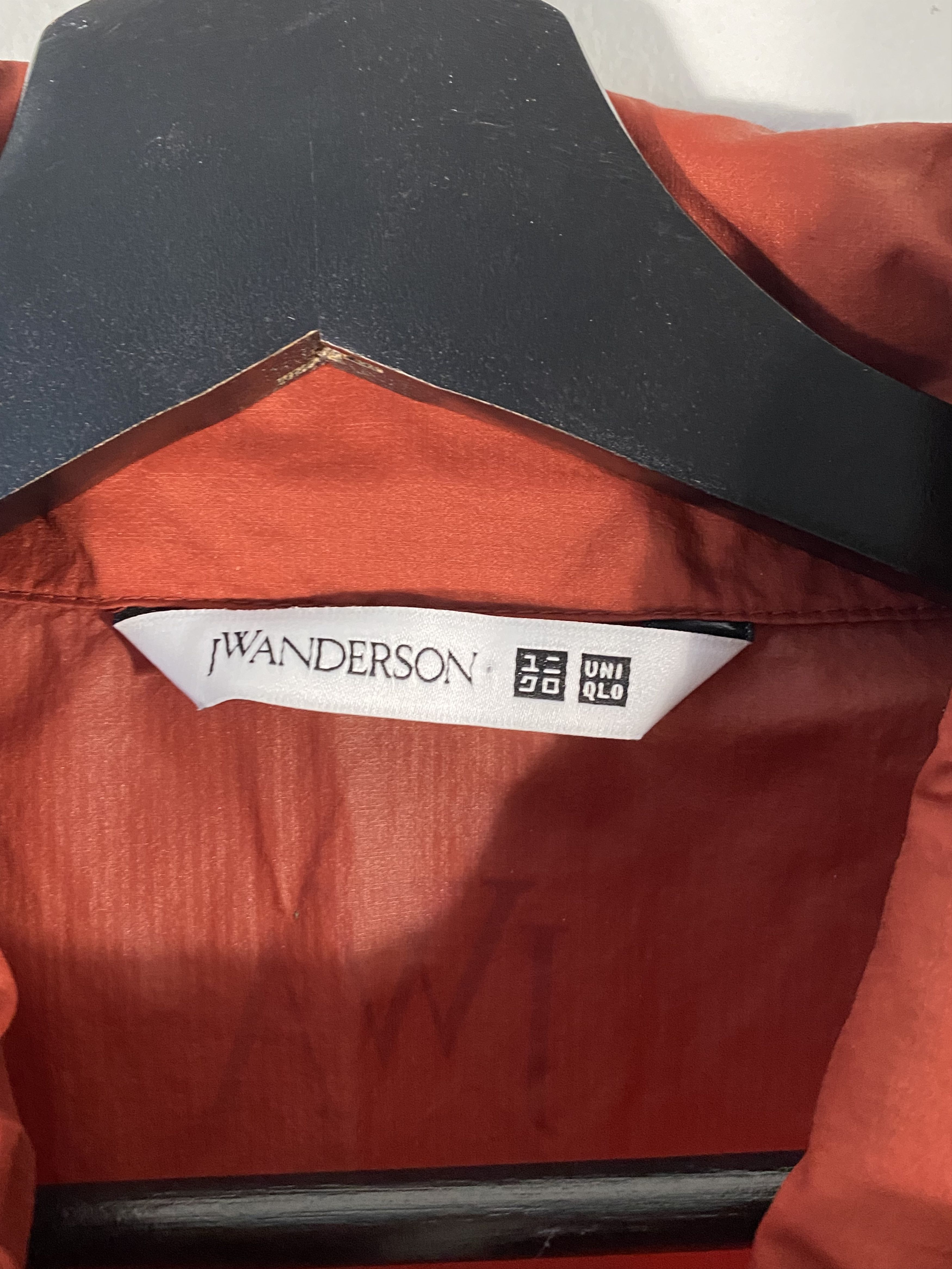 JW Anderson × Uniqlo JW Anderson UV Protection Parka Red/Navy Size S Size US S / EU 44-46 / 1 - 3 Thumbnail