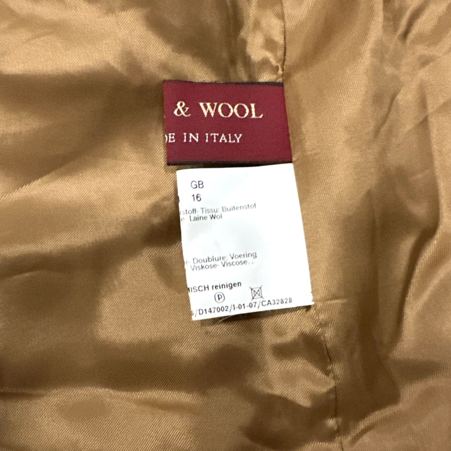 Cinzia Rocca Cinzia Rocca Angora And Wool Camel Coat Jacket/Coat Mid-Length Beige Wool Pockets Button Funnel Neck Women US 12 / GB 16 / IT 48 Size XL / US 12-14 / IT 48-50 - 8 Thumbnail