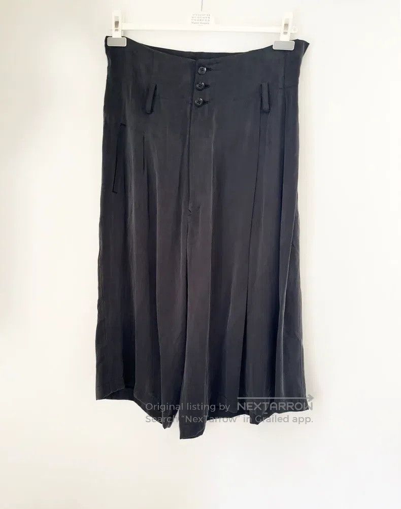 Yohji Yamamoto Yohji Yamamoto size 2 Silk cropped wide-leg pants Size US 28 / EU 44 - 1 Thumbnail