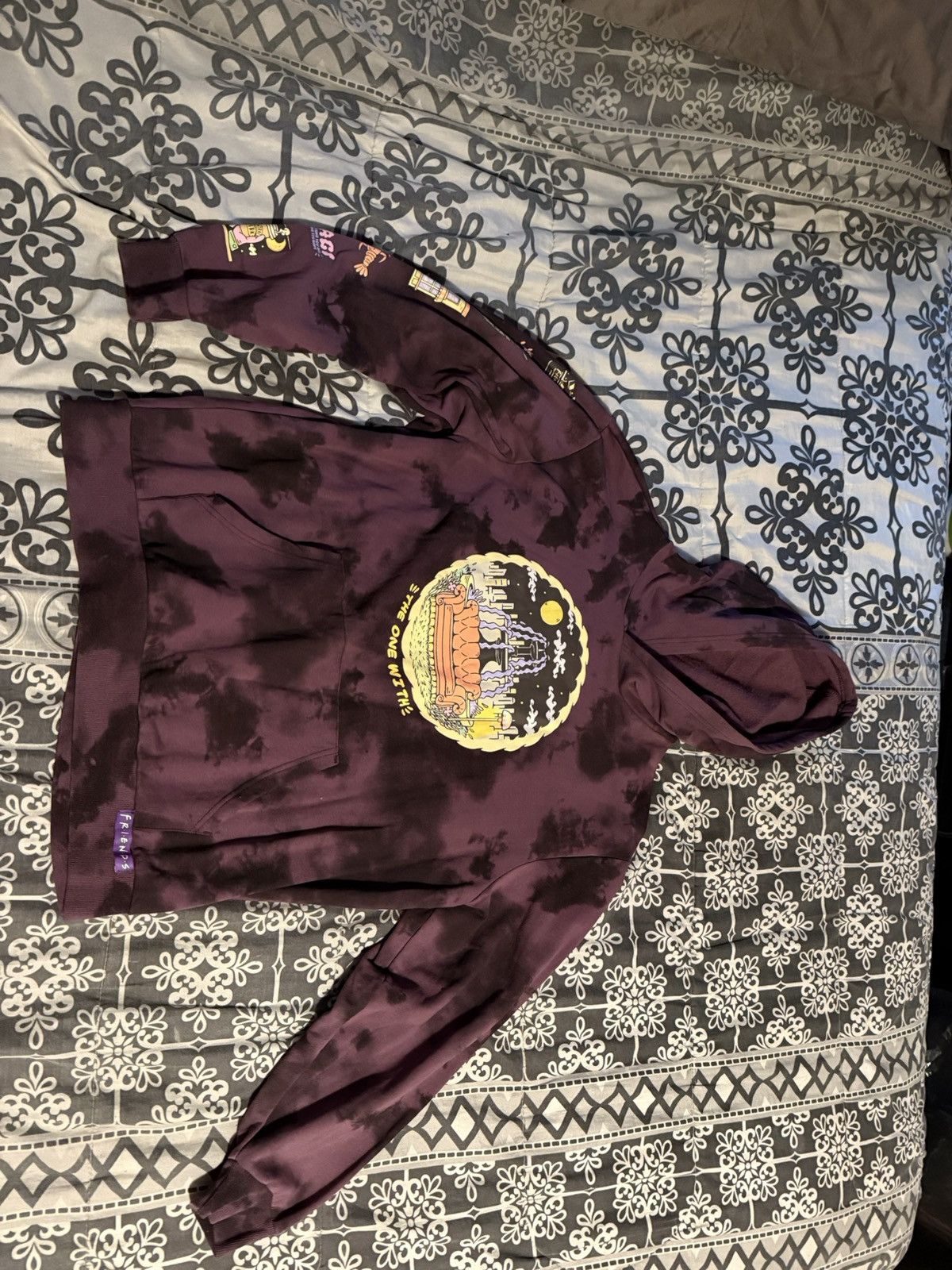 Other Friends TV Show Hoodie Size US XL / EU 56 / 4 - 1 Thumbnail
