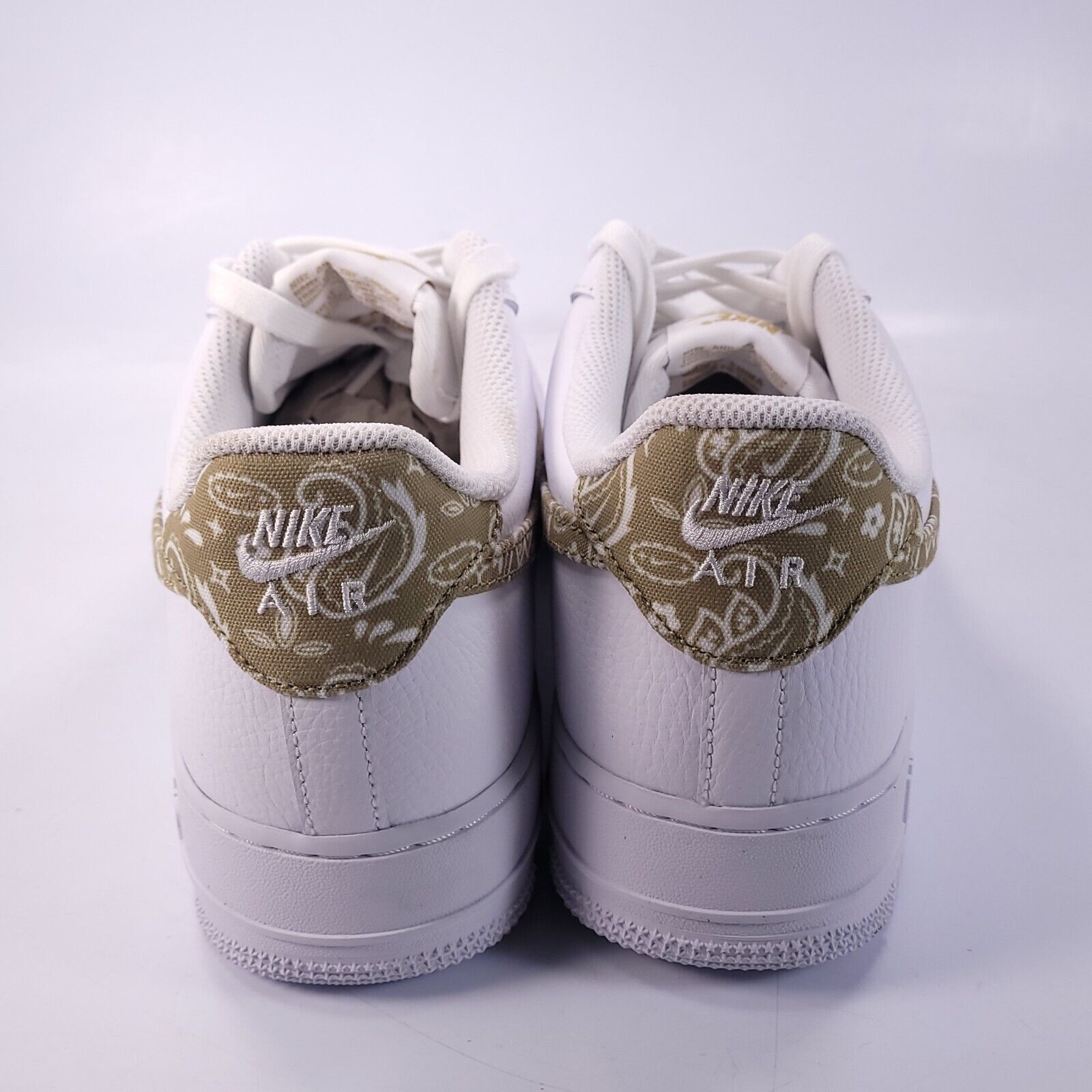 Nike Nike Air Force 1 '07 ESS Shoe Womens Size 11.5 DJ9942-101 Size US 11.5 / IT 41.5 - 3 Thumbnail