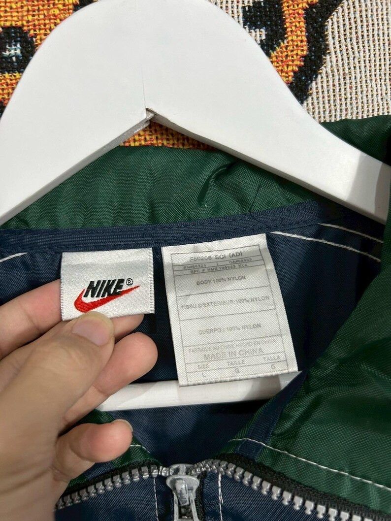 Nike Vintage 90s Nike Half Zip Jacket size L Size US L / EU 52-54 / 3 - 4 Thumbnail