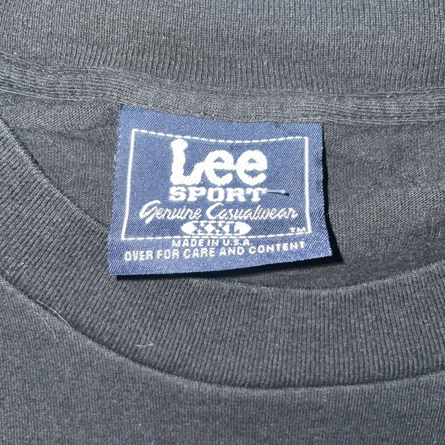 Lee VTG Lee Sport Magic Johnson 32 T-Shirt Black Mens XXL NUTMEG Size US XXL / EU 58 / 5 - 3 Thumbnail