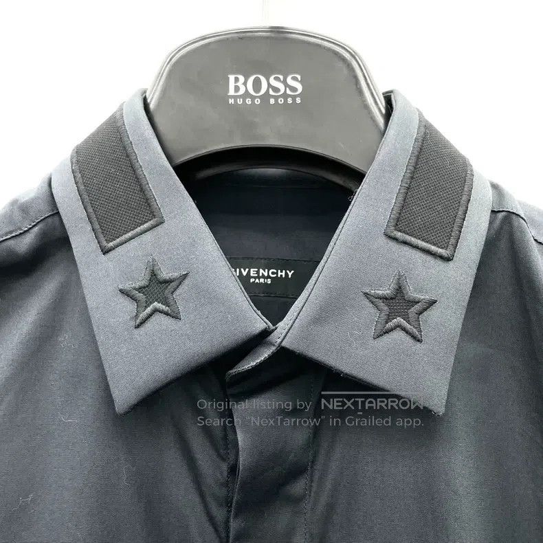 Givenchy Givenchy size 39 Blue Star Embroidered Shirt Size US S / EU 44-46 / 1 - 3 Thumbnail
