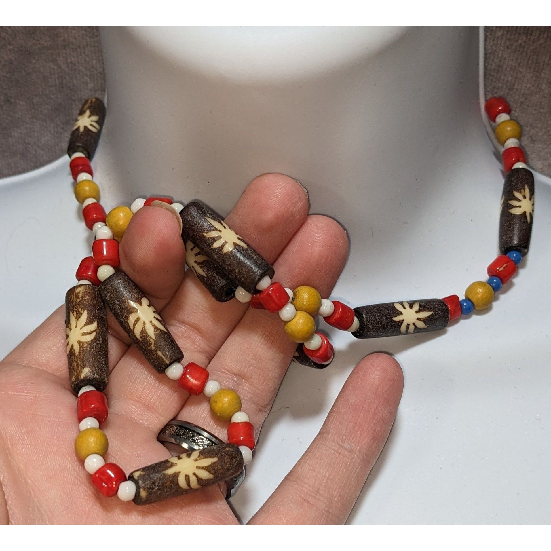 Other Vintage 90s Hand-Carved Wooden Beaded Necklace Size ONE SIZE - 2 Thumbnail