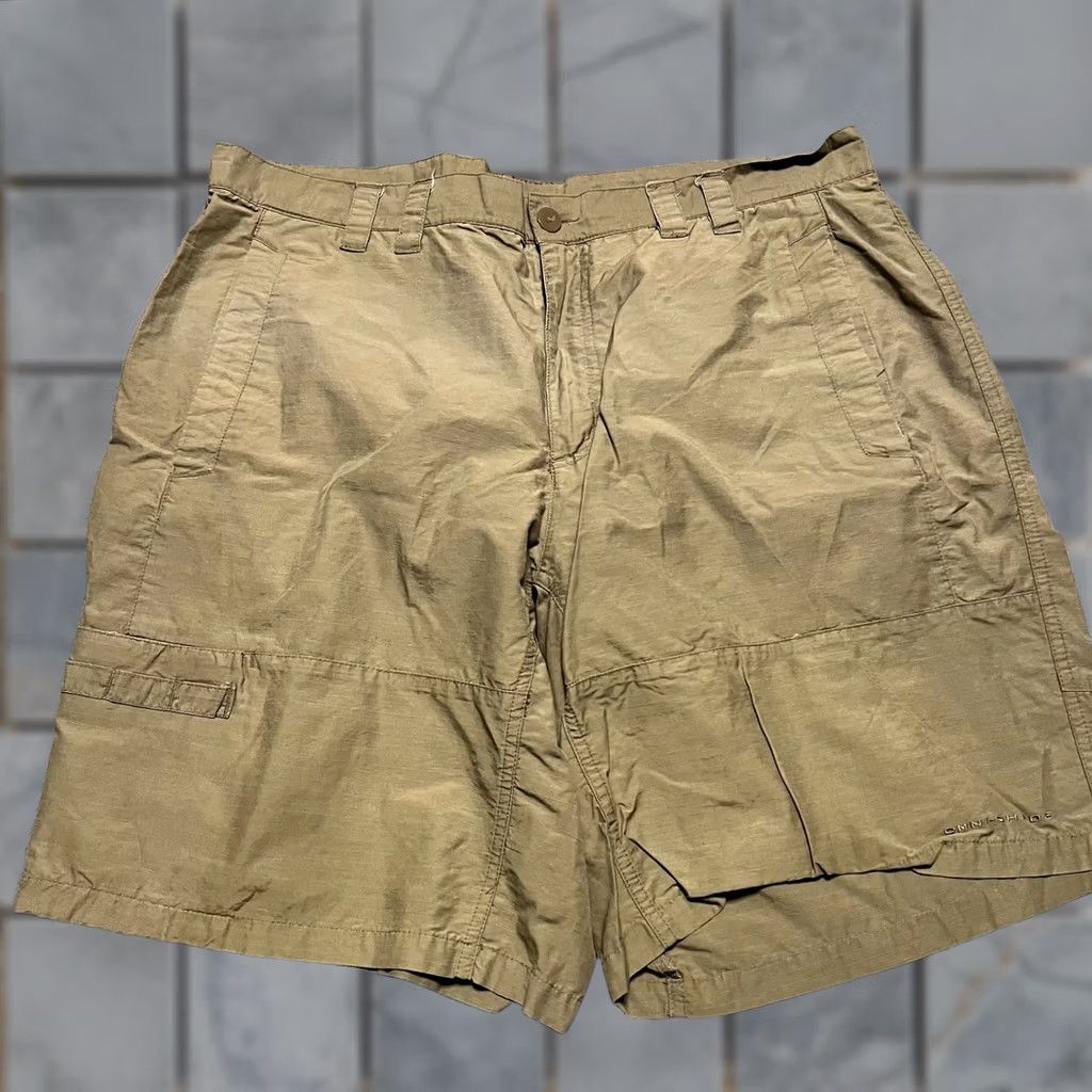 Vintage Columbia PFG Shorts Mens 38 Light Brown Ripstop Cargo Size US 38 / EU 54 - 1 Thumbnail