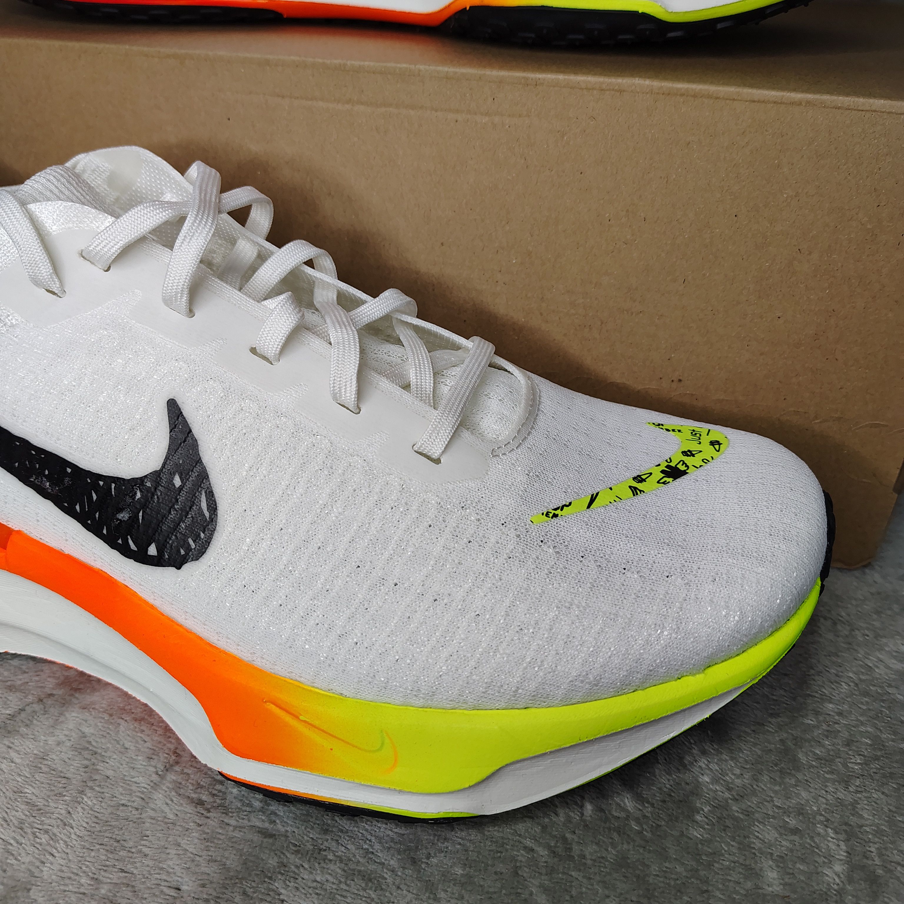 Nike Nike Zoomx Invincible Run FK 3 HF4915-100 Elite Mens Size 13 Size US 13 / EU 46 - 4 Thumbnail
