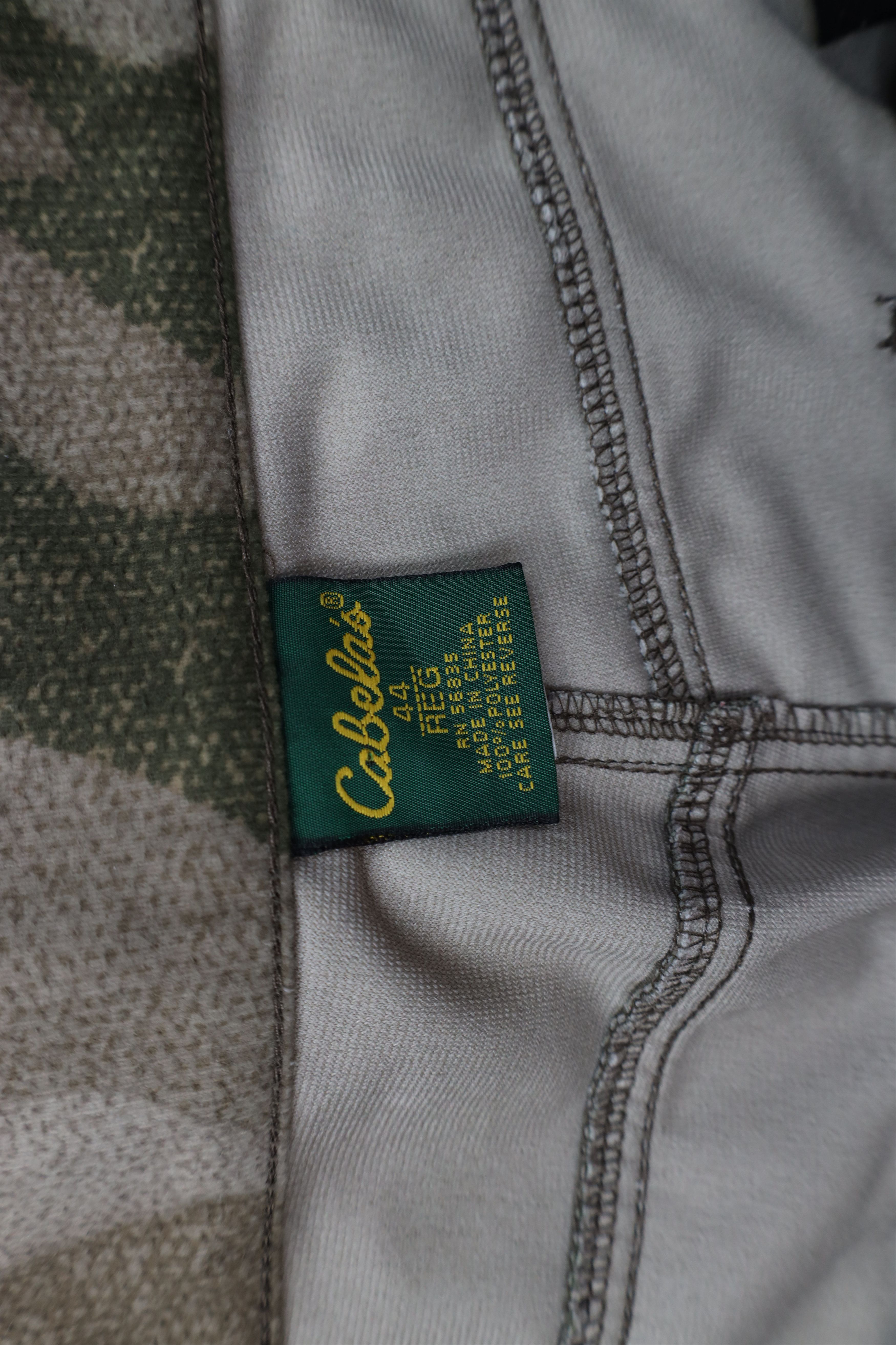 Cabelas Vintage 90s Cabelas Camouflage Wide Leg Cargo Pants Size US 44 / EU 60 - 7 Thumbnail