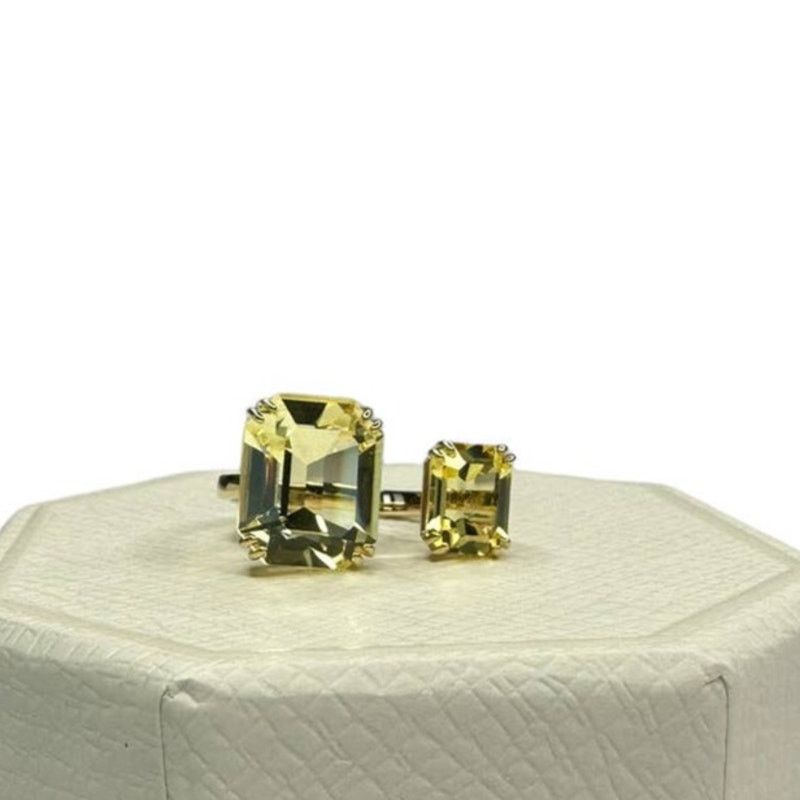 Swarovski Swarovski Millenia cocktail ring Square cut crystals 52/ 6 Size ONE SIZE - 1 Thumbnail