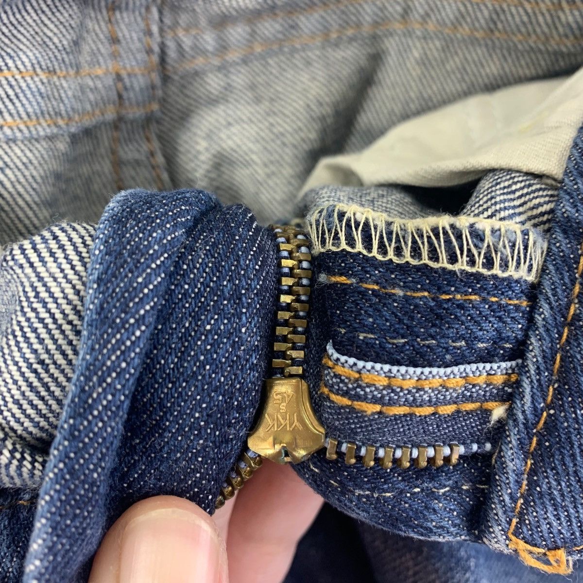Japanese Brand HERITAGE STONE Distressed blue jeans Size US 34 / EU 50 - 15 Thumbnail