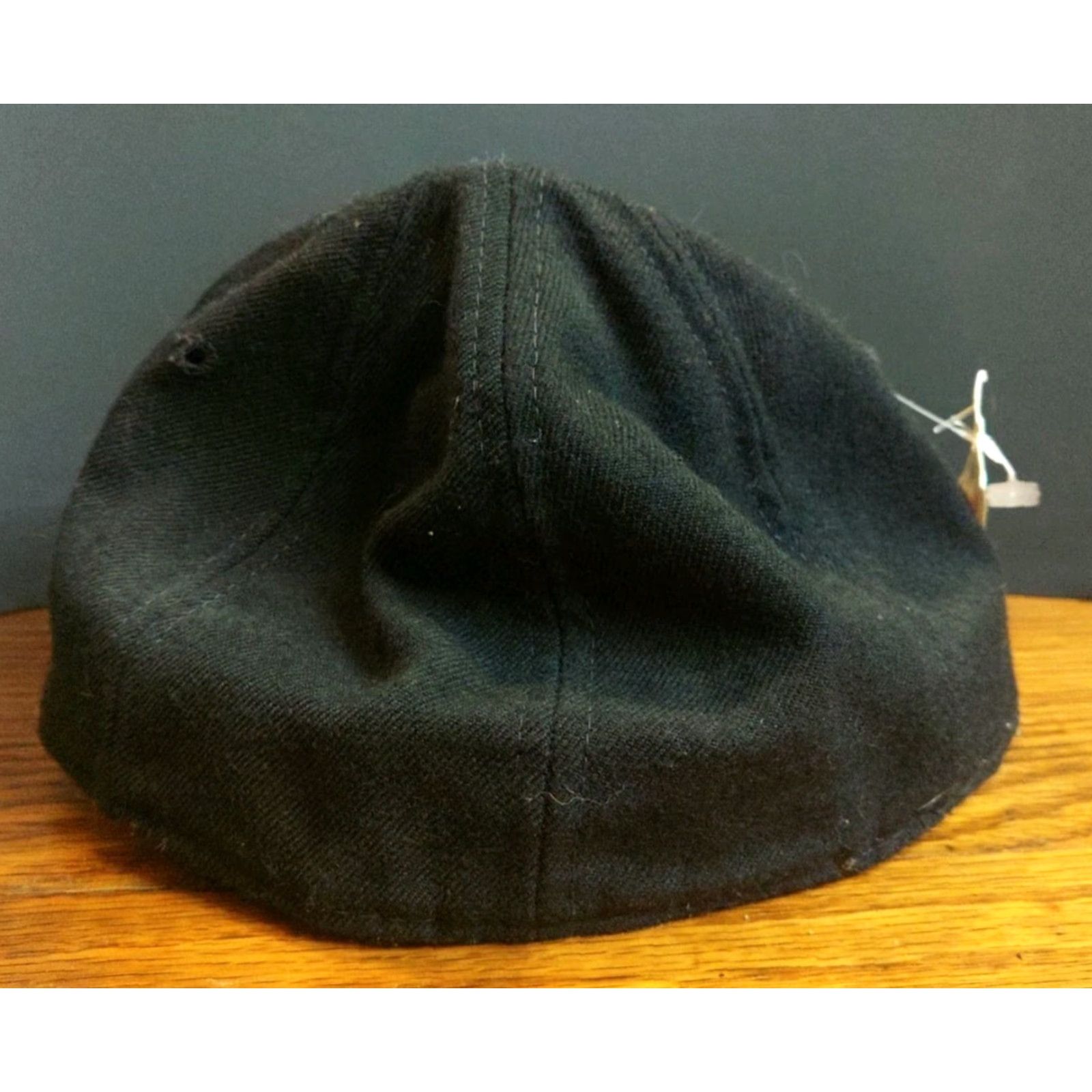 New Era VINTAGE San Antonio Spurs New Era Official NBA Hat 6 7/8 NWT USA Black Wool Twill 90s Mens Baseball Cap USA Spurs 90s Size ONE SIZE - 5 Thumbnail
