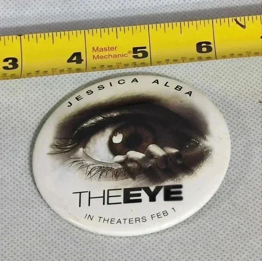 Vintage Jessica Alba "The Eye" 2008 original movie button Size ONE SIZE - 3 Thumbnail