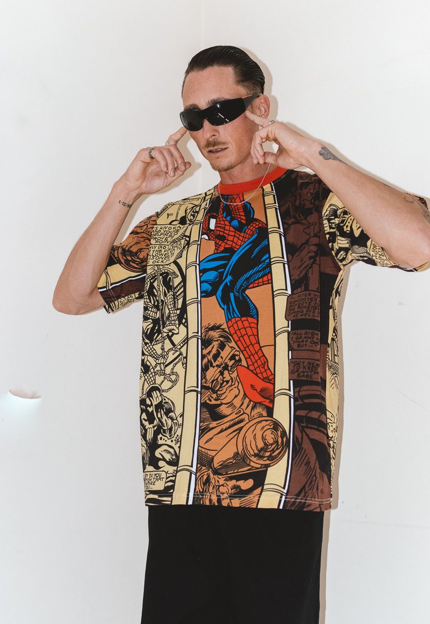 Marvel Comics × Vintage 90s collectible Marvel Comics Spiderman all-over Print Tee Size US XL / EU 56 / 4 - 5 Thumbnail
